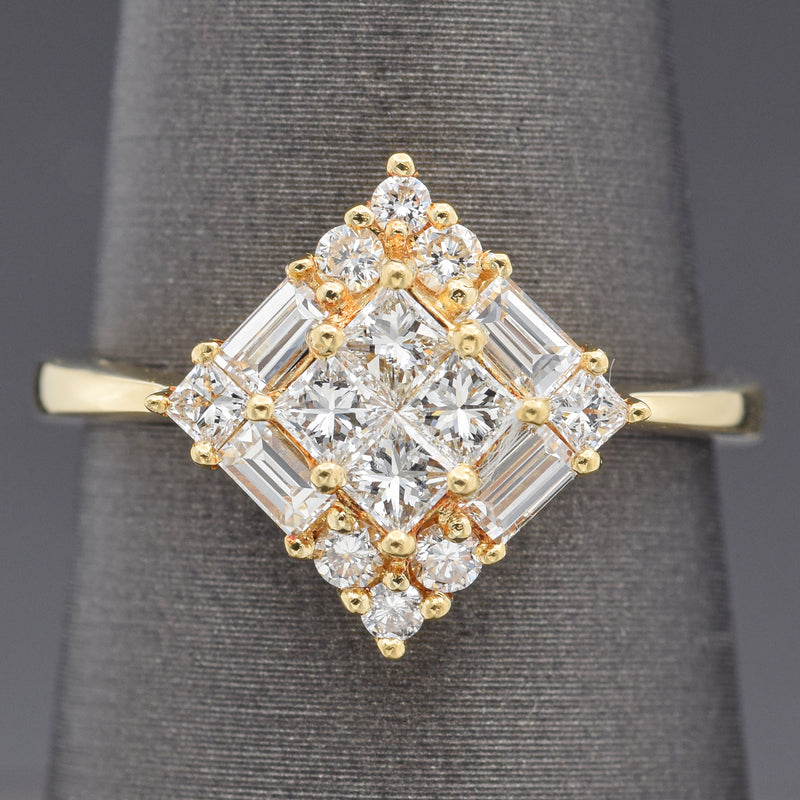Estate 18K Yellow Gold 0.89 TCW Diamond Band Ring Size 7