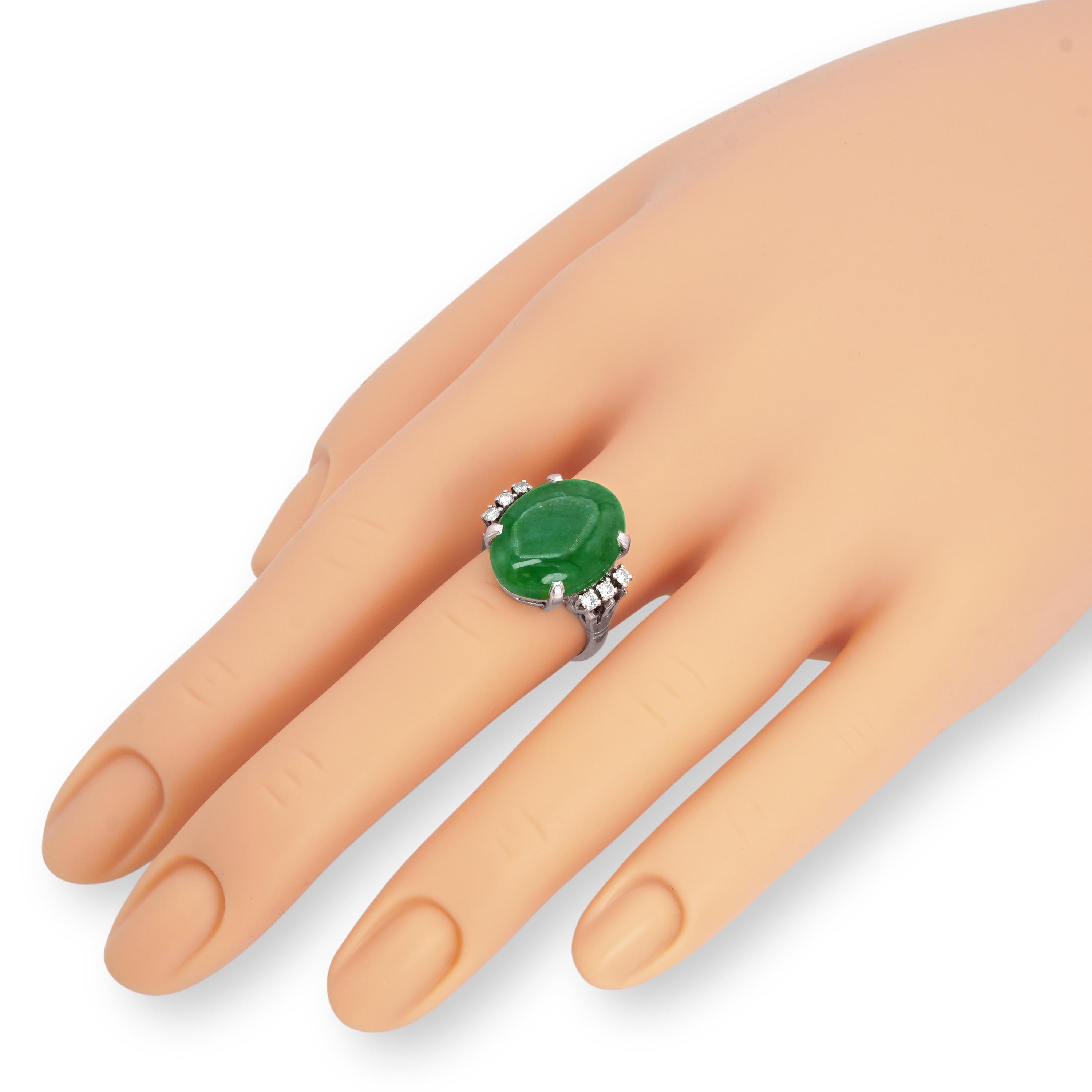 Vintage 14k White Gold 12.09ct Apple Green Jadeite Jade and Diamond Ring