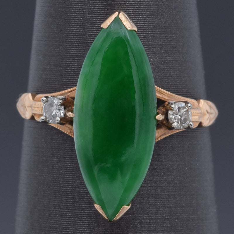 Vintage 18K Yellow Gold Green Jade & Diamond Marquise Cocktail Ring Size 5