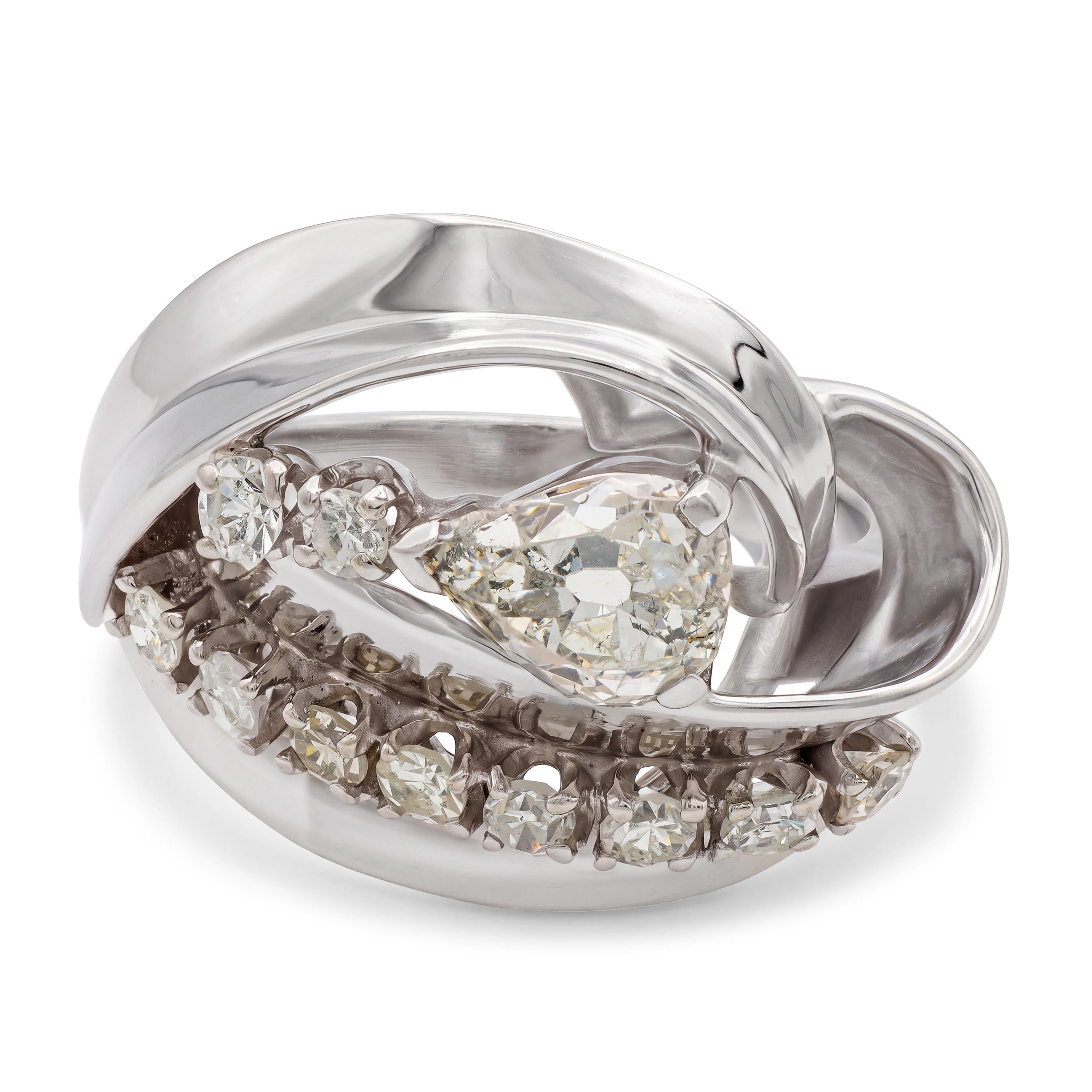 Vintage Platinum 1.15tcw Old Mine Pear Diamond Floral Leaf Ring