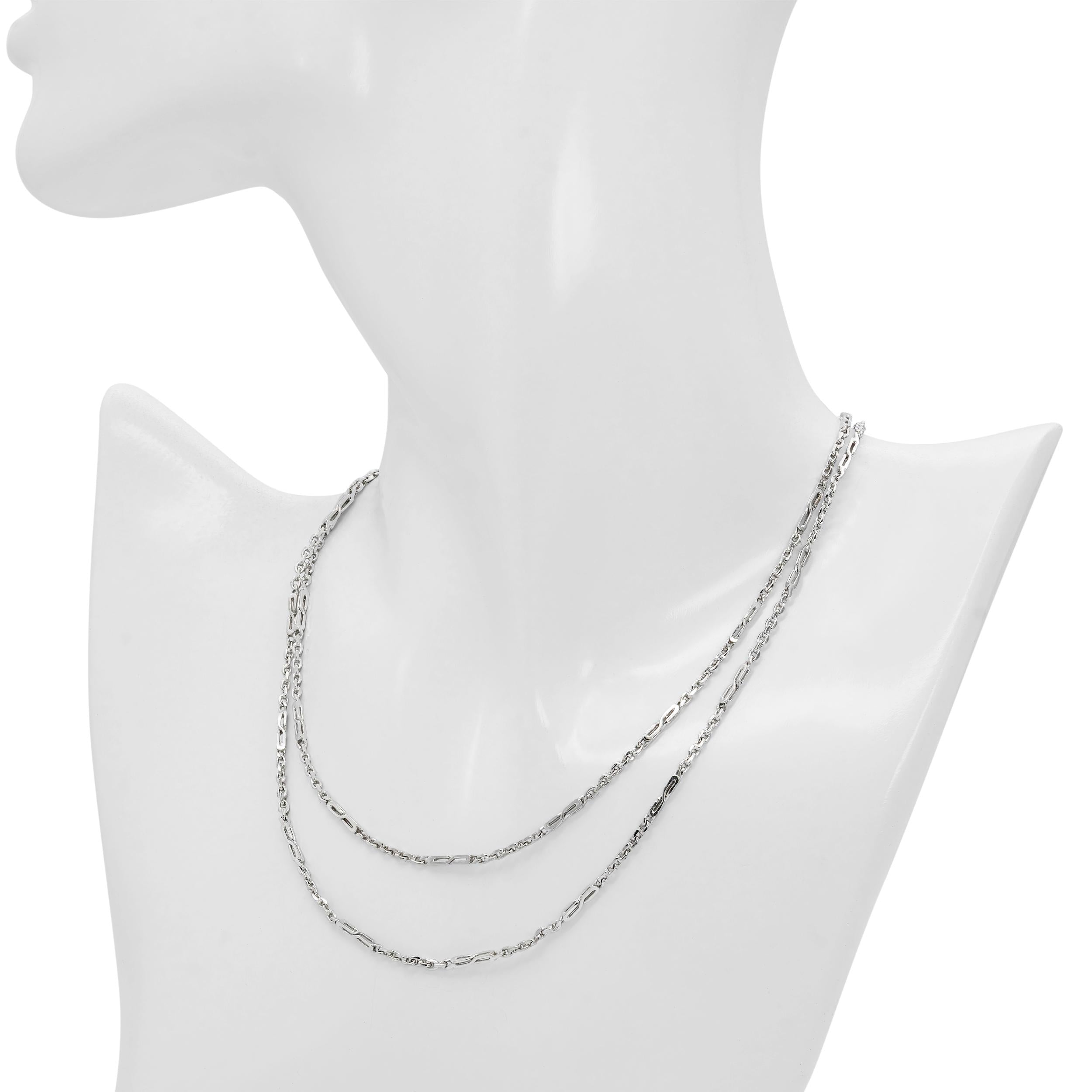 Vintage 900 Platinum Cable and S Link 27" Chain Necklace