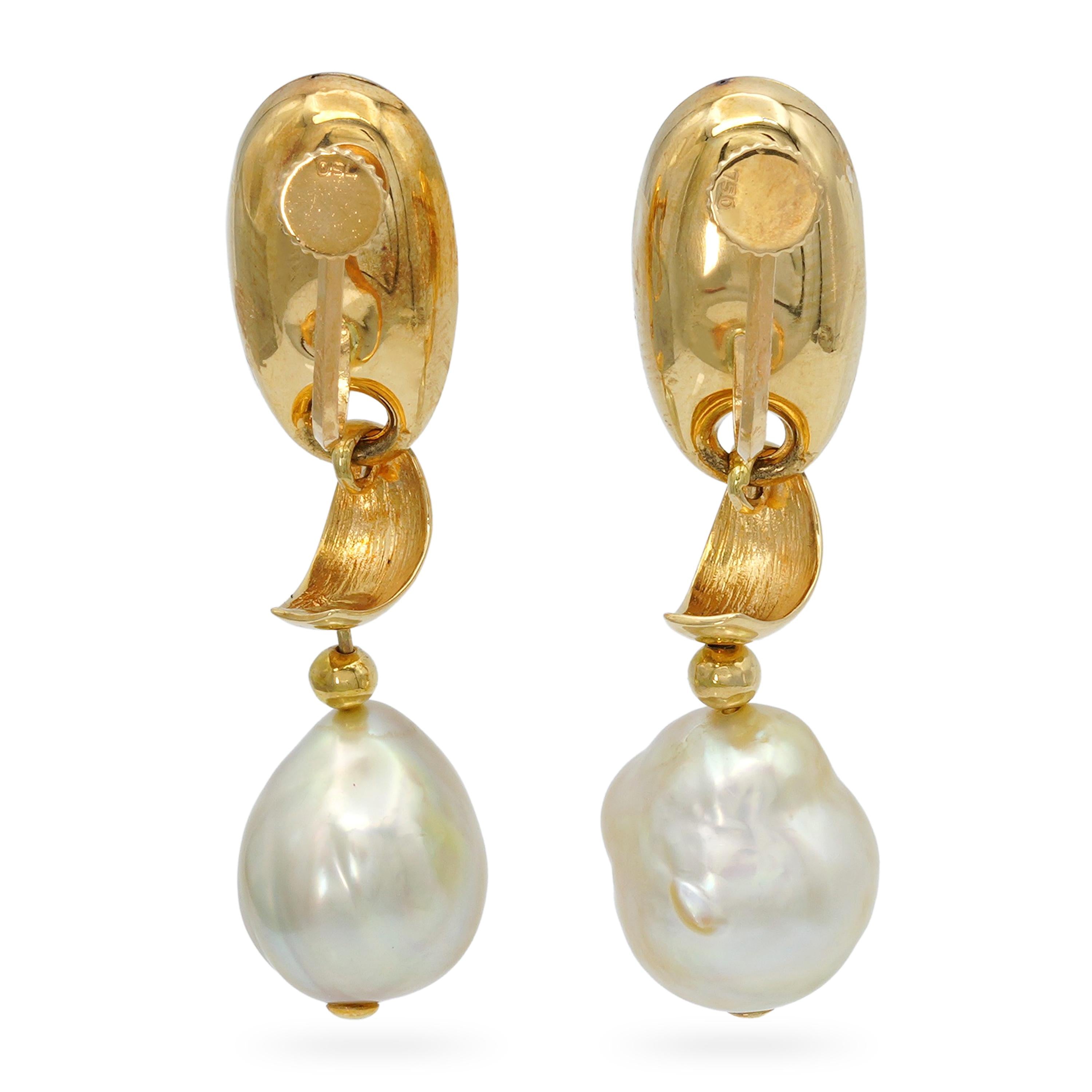 Vintage 18k Yellow Gold Semi Baroque Pearl Screw Back Earrings