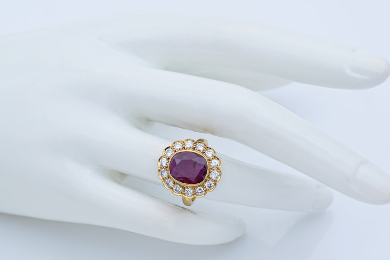 Vintage 18K Yellow Gold 1.62Ct Rubellite & 1.20 TCW Diamond Cocktail Ring Size 6
