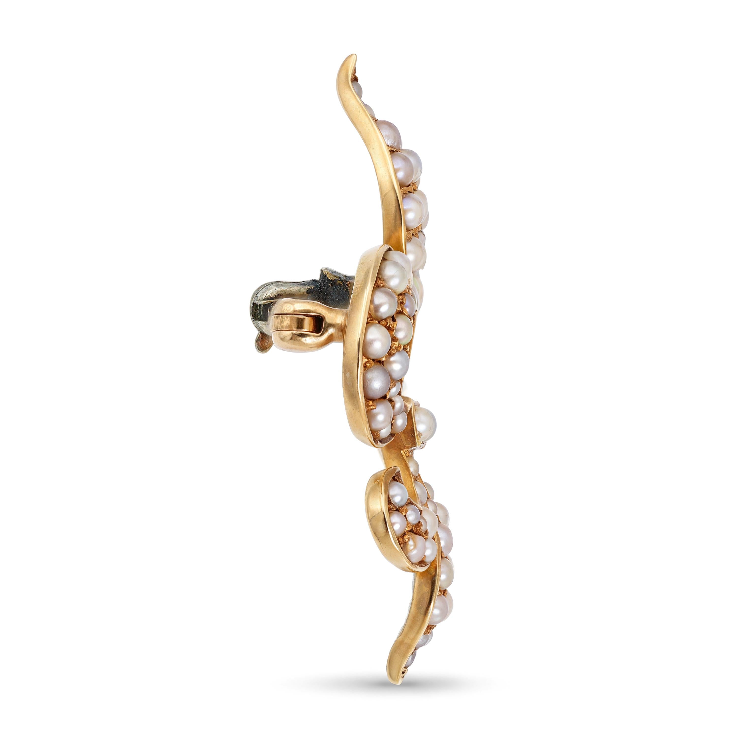 Antique 13k Yellow Gold Seed Pearl Fleur de Lis Brooch