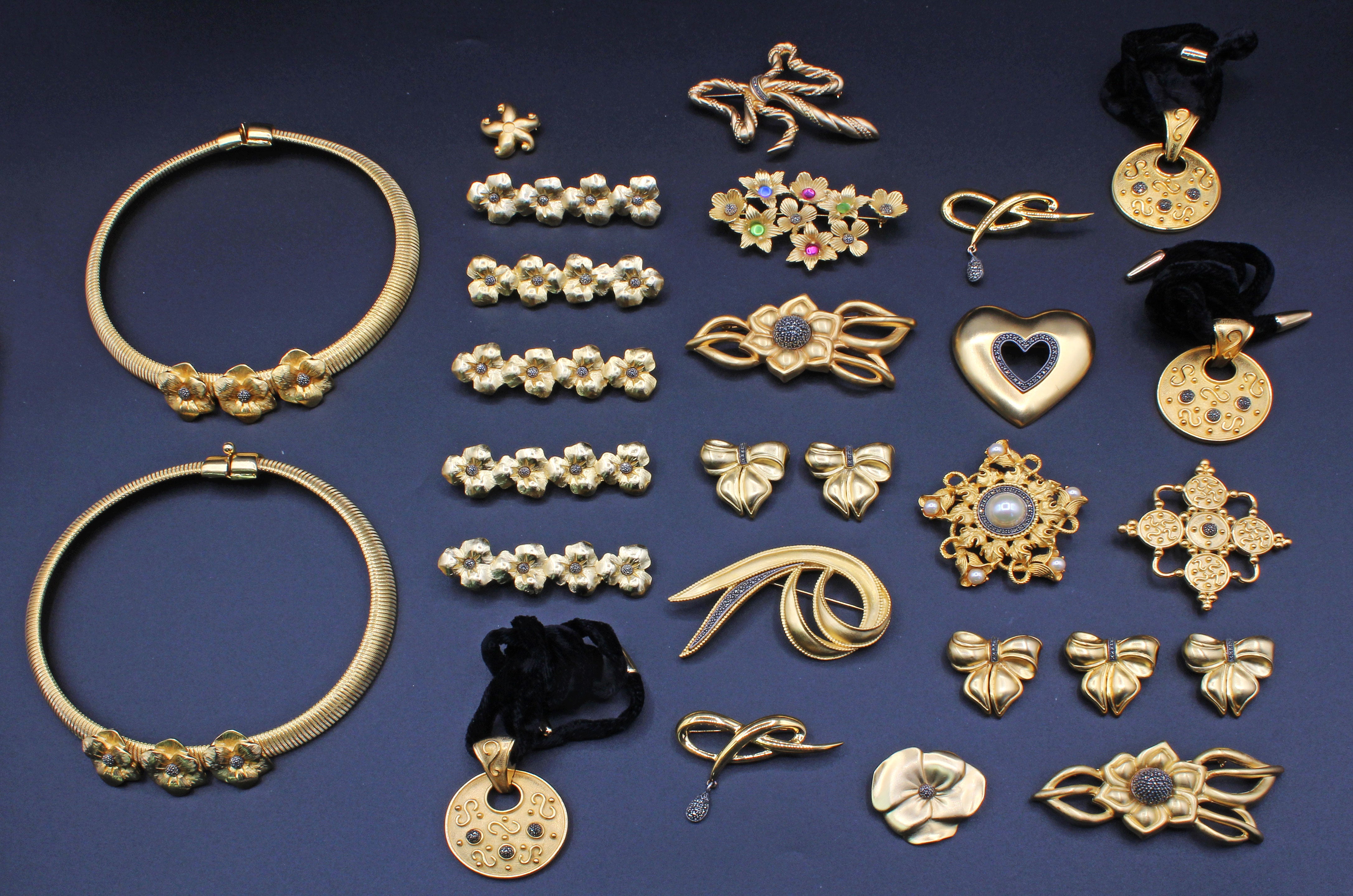 Lot of 27 Judith Jack Gold Plated & Sterling Silver Marcasite Pearl Brooches Necklace