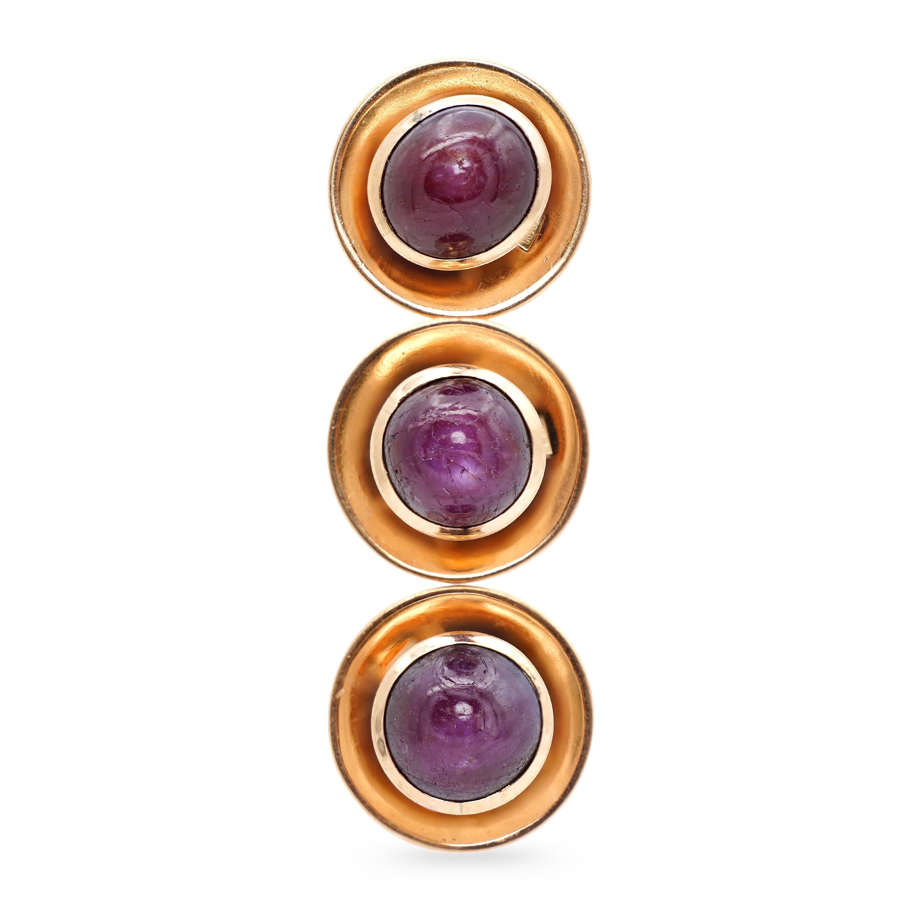 Antique English 9ct Rose Gold 6.1tcw Star Ruby Shirt Studs