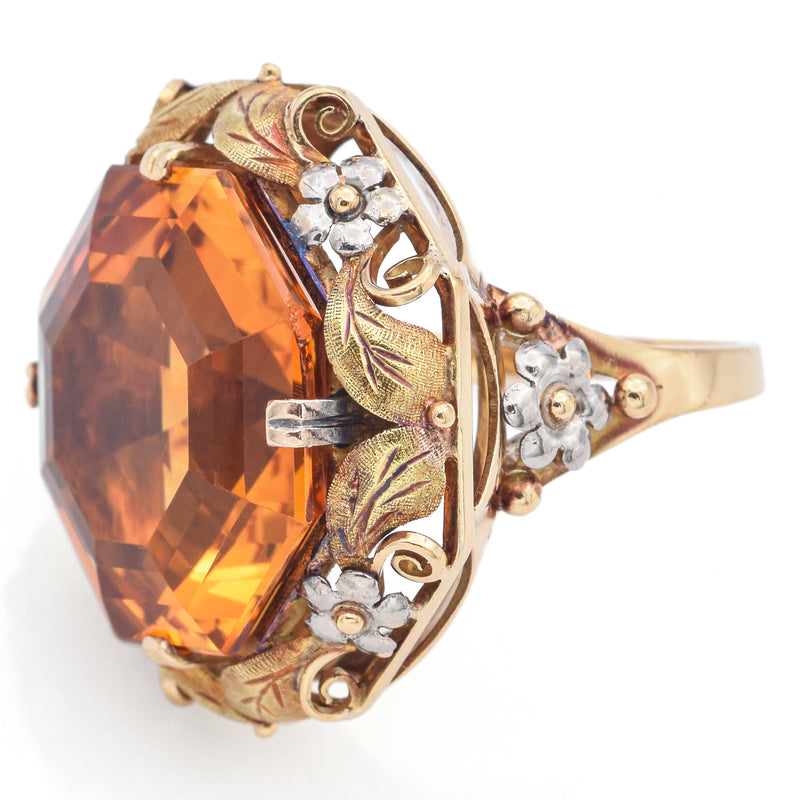 Vintage 18K Yellow Gold 25.24 Carat Citrine Cocktail Ring Size 6.25