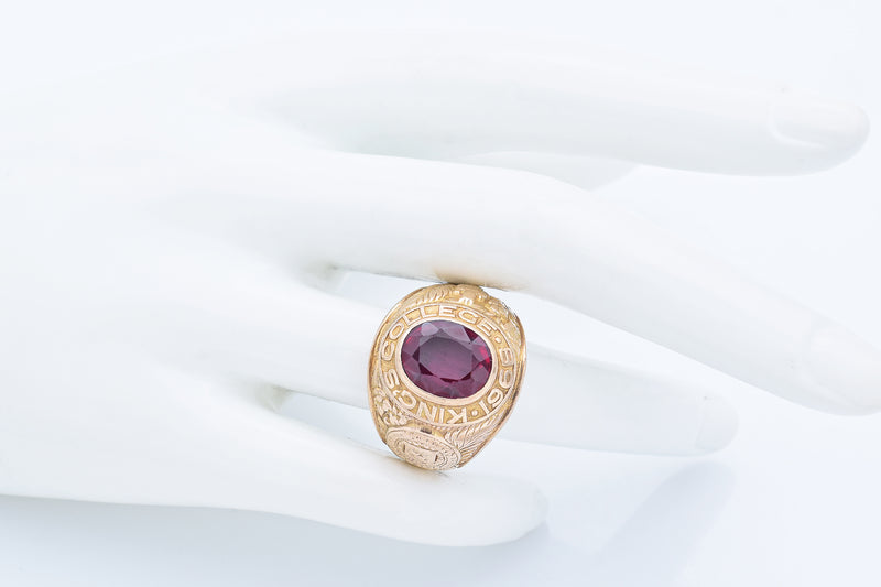 Vintage Elliott 10K Yellow Gold Lab Ruby King's College 1968 Class Ring Size9.75
