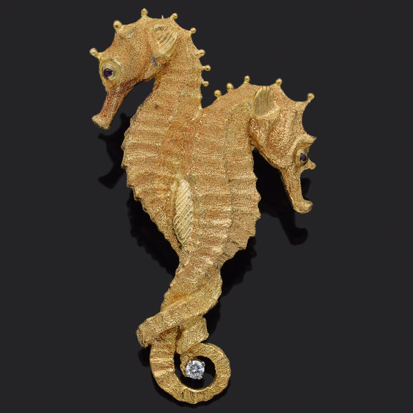 Vintage LG Diamond Ruby 18K Yellow Gold Double Entwined Seahorse Brooch Pin