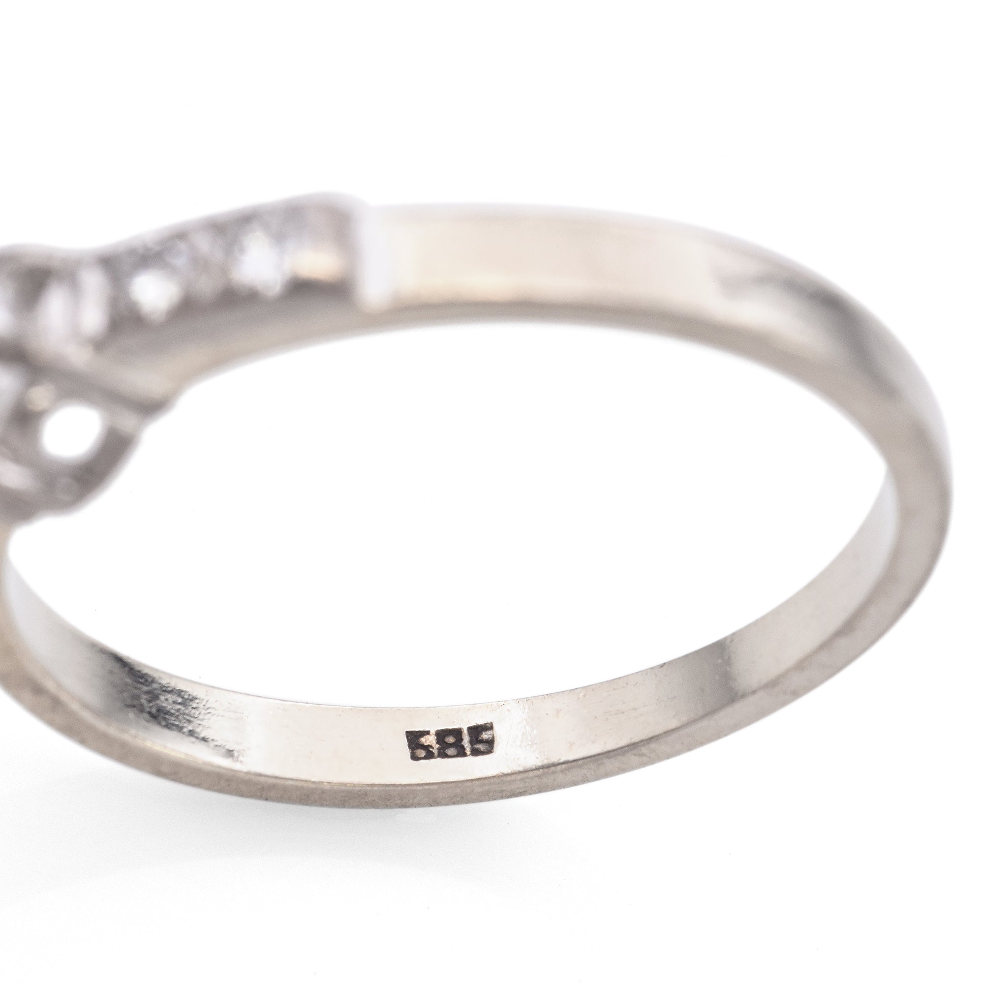 Vintage 14K White Gold 0.48 TCW Diamond Engagement Ring