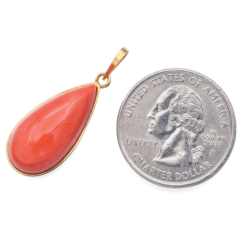 Vintage 18K Yellow Gold Red Coral Pear Pendant