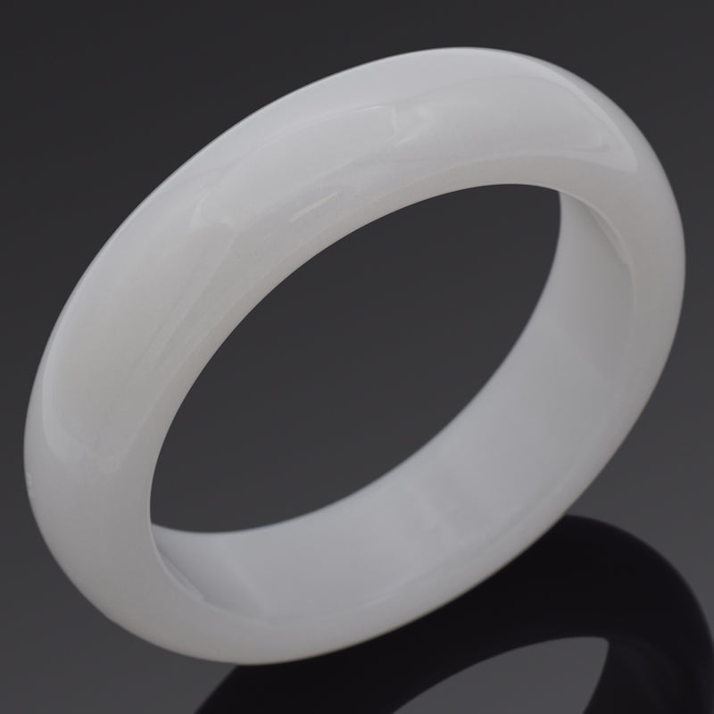 Vintage White Jade 17.5 mm Bangle Bracelet