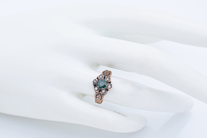 Antique 10K Yellow Gold Lab Emerald & Pearl Band Ring Size 6.5