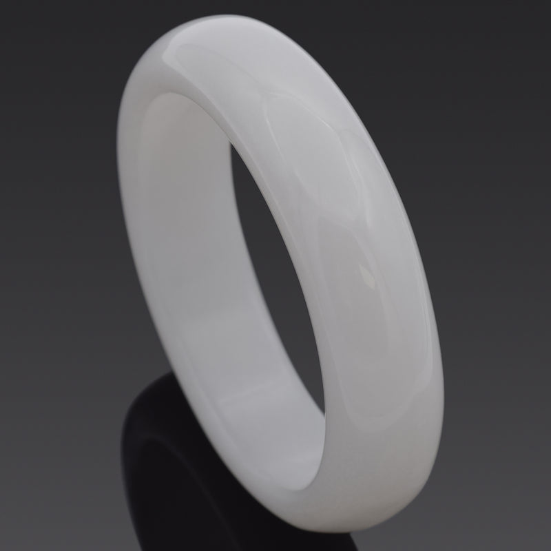 Vintage White Jade 17.5 mm Bangle Bracelet