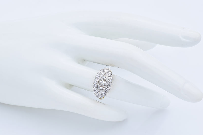 Vintage 14K Yellow Gold 0.17 TCW Diamond Band Ring Size 6