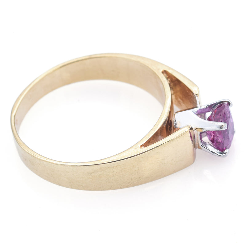 Vintage 14K Yellow Gold Ruby Band Ring Size 6