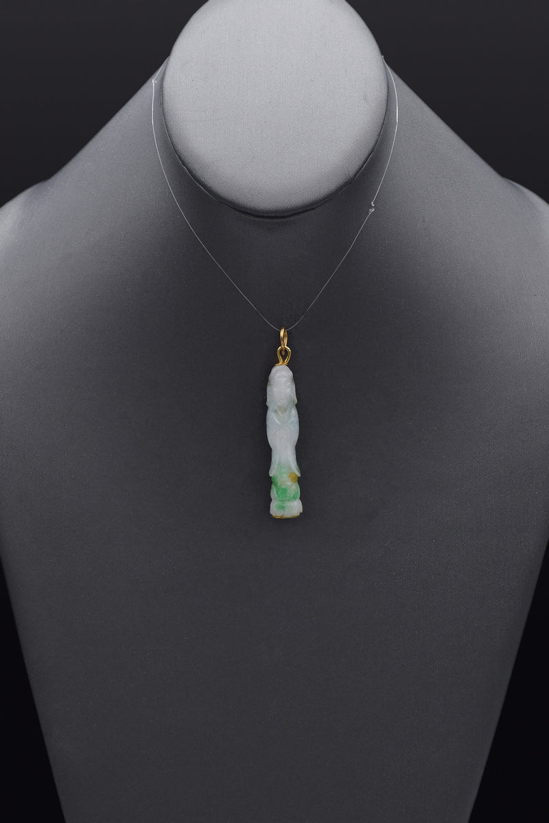 Vintage 14K Yellow Gold Translucent Green Jade Carved Kwan Yin Pendant