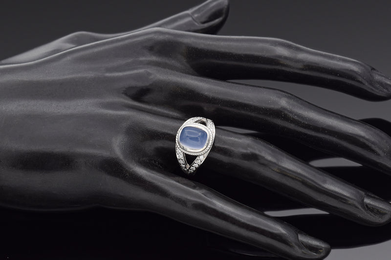 Vintage 18K White Gold Chalcedony & 0.55 TCW Diamond Band Ring Size 6.25