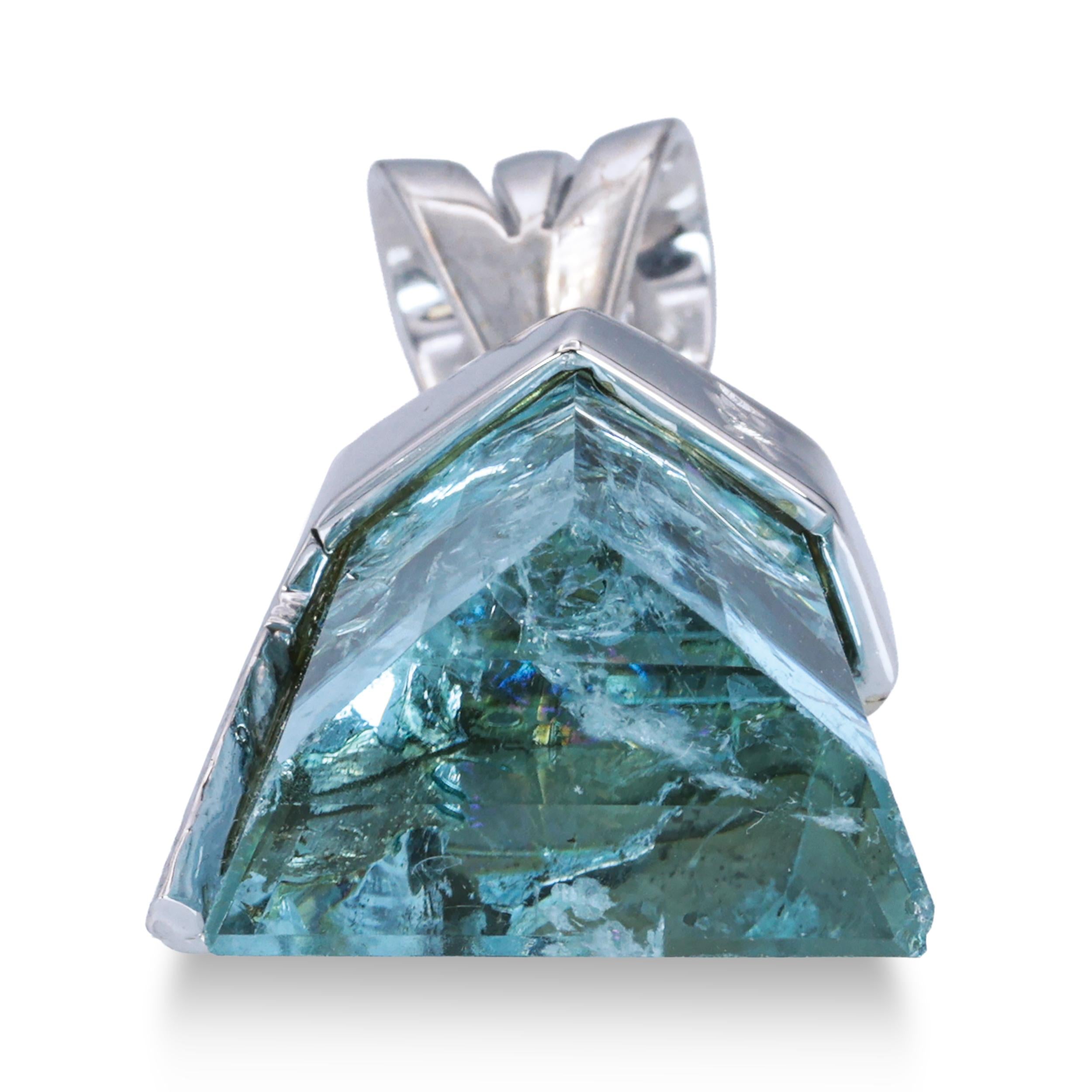 Vintage 17k White Gold 49.5ct Aquamarine and Diamond Pendant