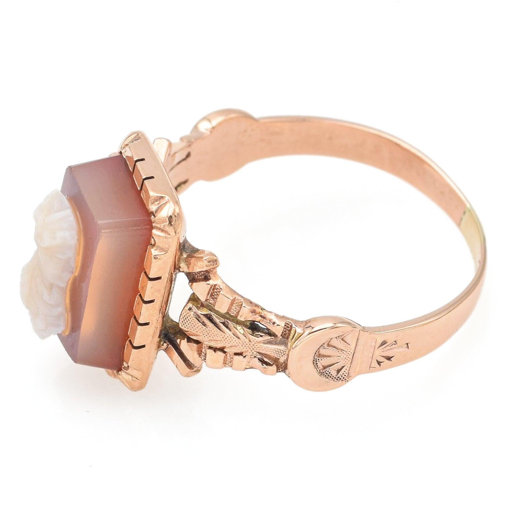 Antique Yellow Gold Hardstone Cameo Ring