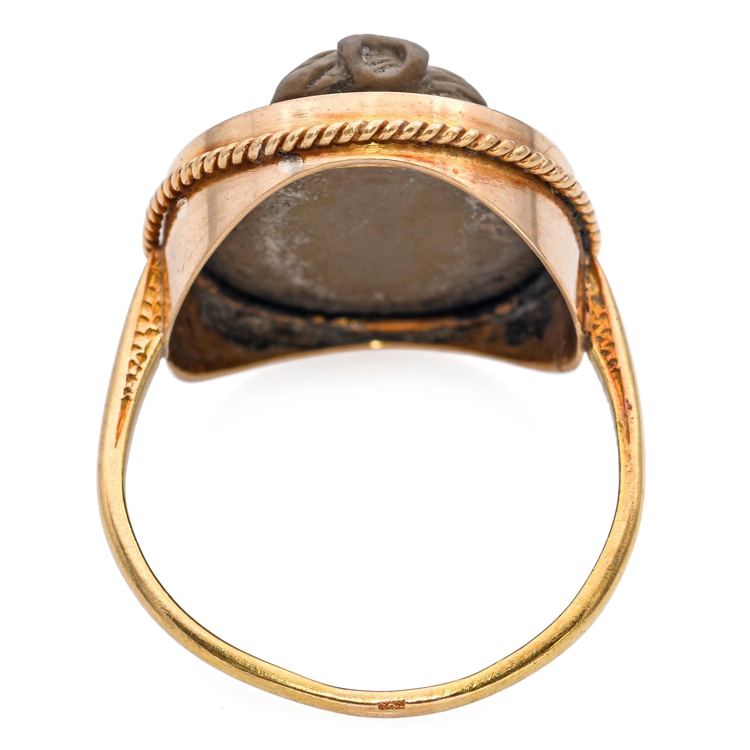 Antique 18k Yellow Gold Lava Cameo Ring