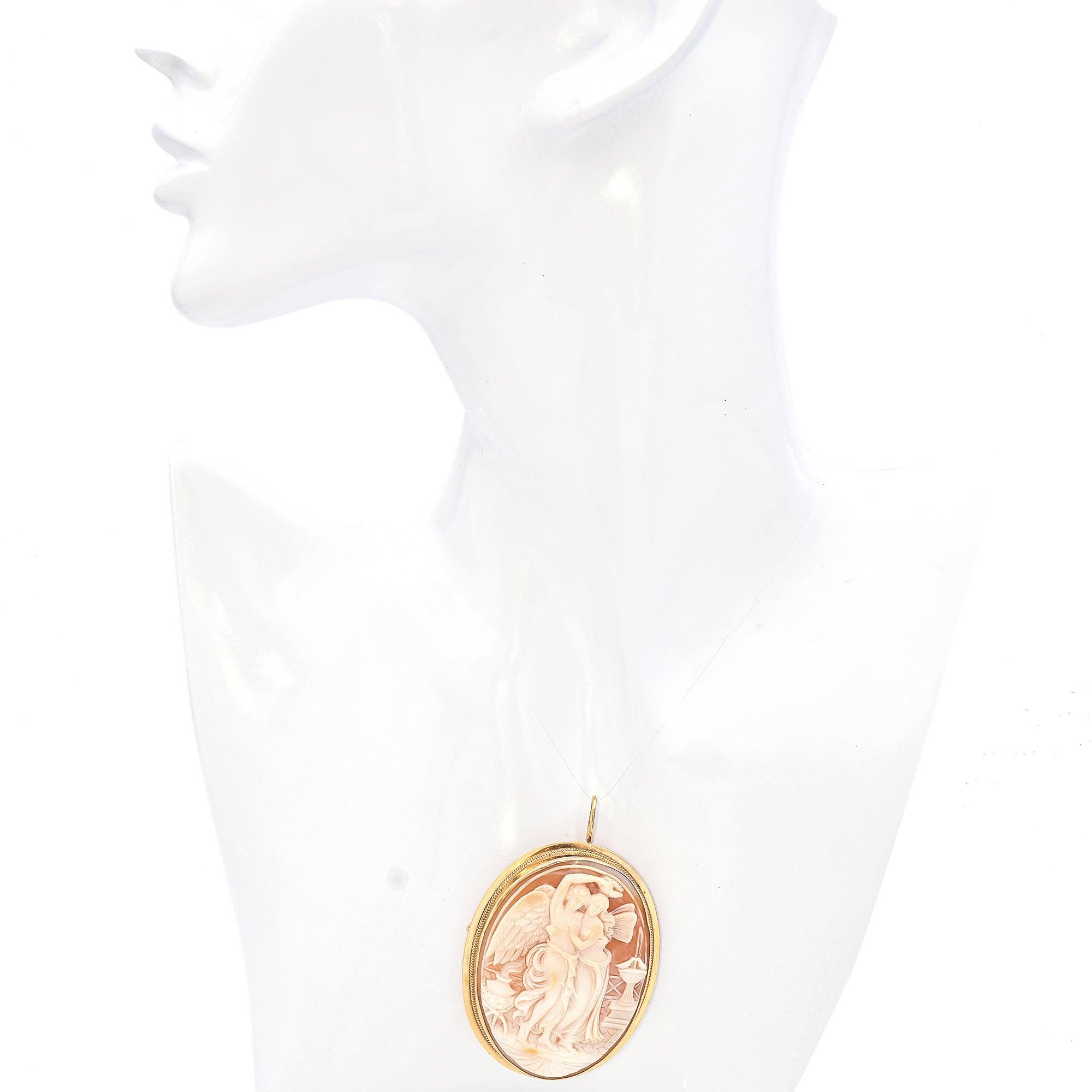 Antique Gold Cameo Psyche & Ero Embracing Wreath to Make Immortal Brooch Pendant