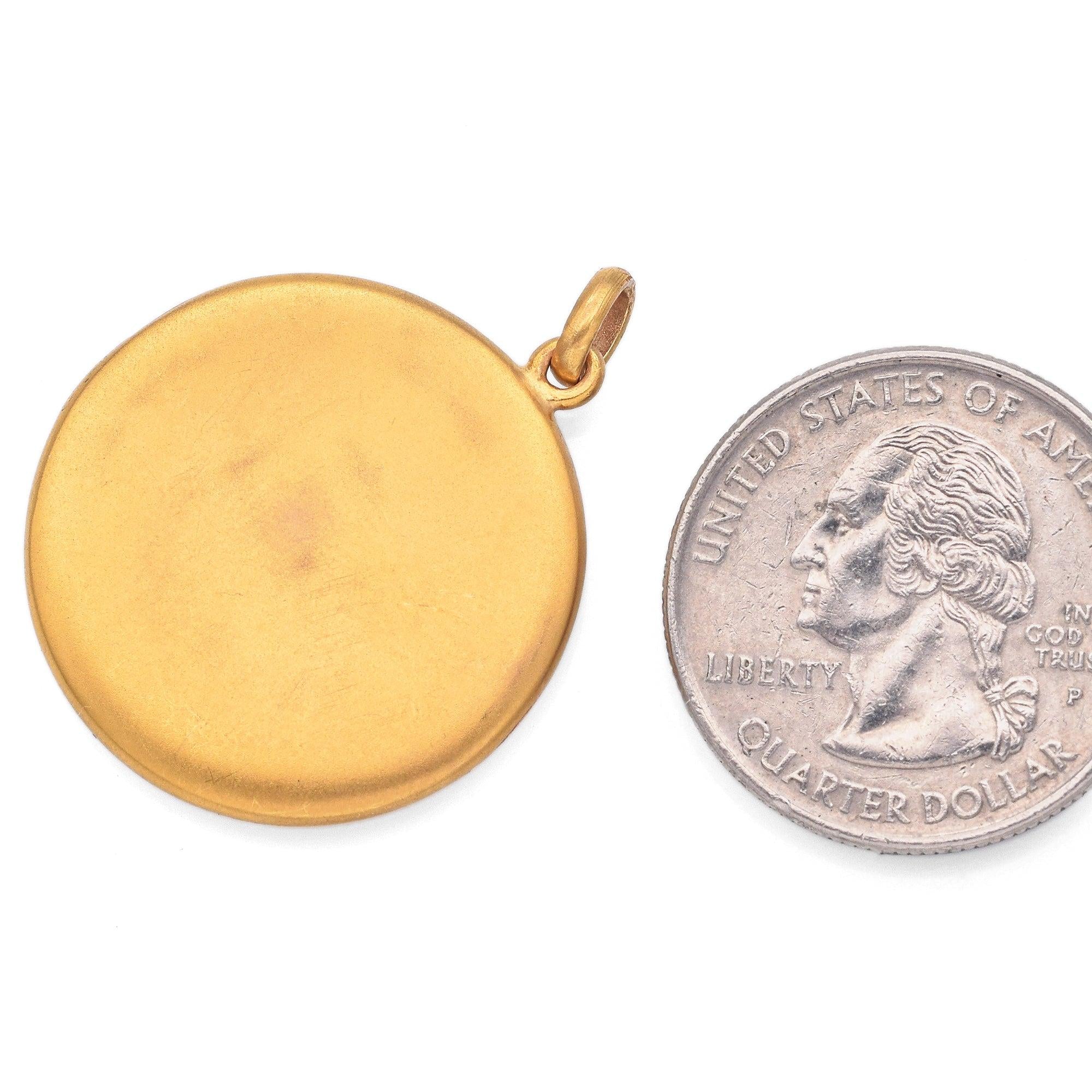 Antique Victorian 10K Yellow Gold Round Locket Pendant