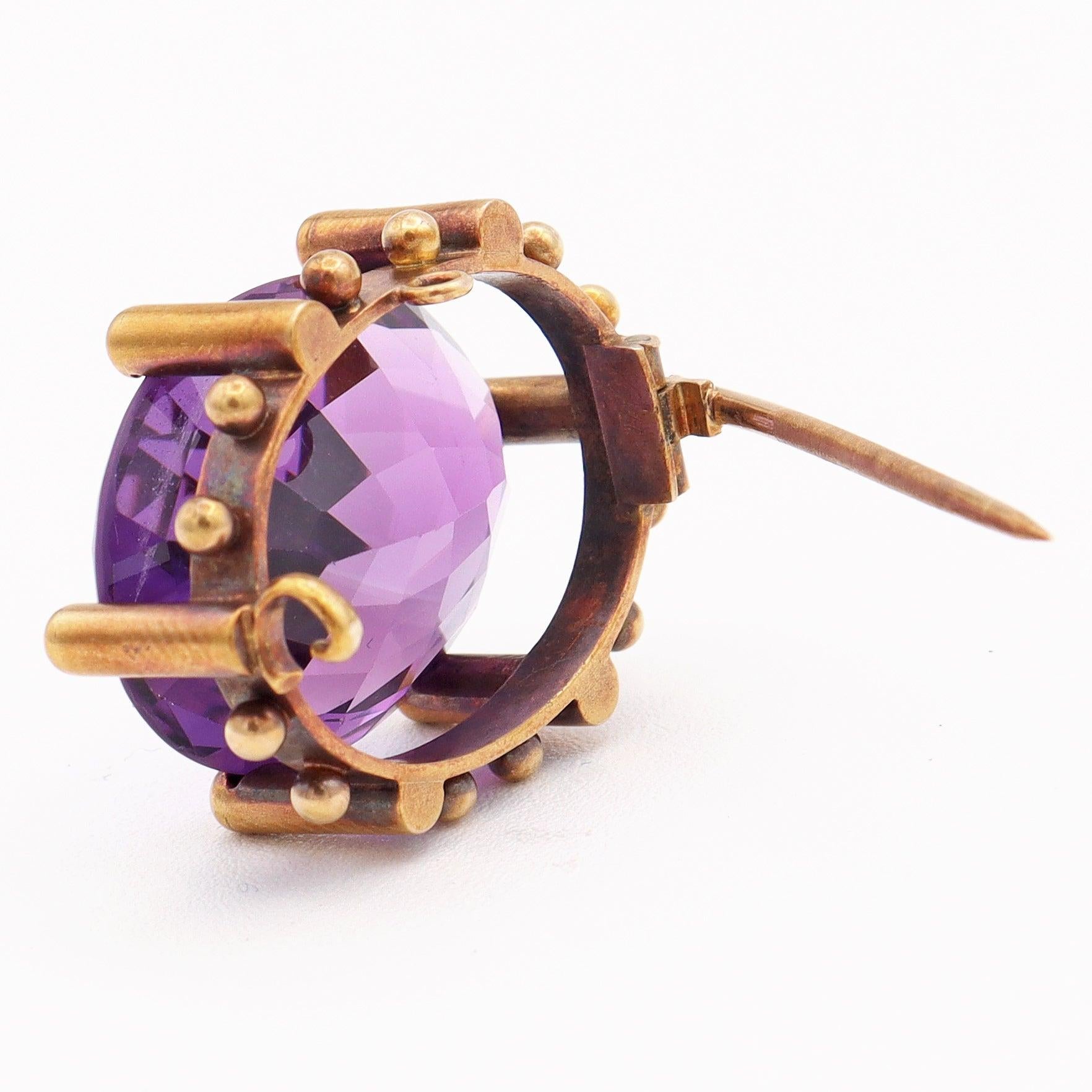 Antique Victorian Yellow Gold 21.08ct Amethyst Brooch