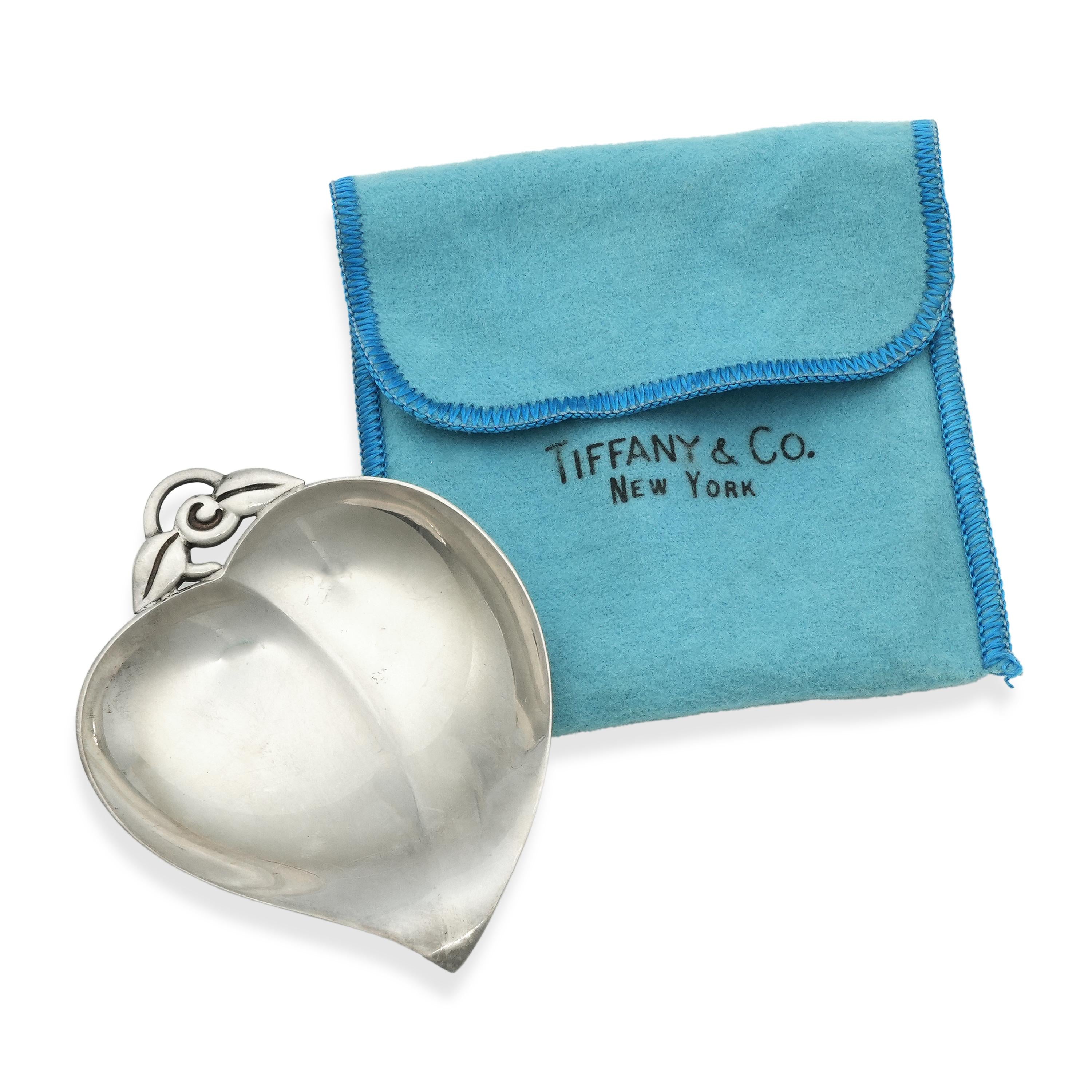 Vintage Tiffany & Co. Makers Sterling Silver Heart Leaf Dish Set of 4