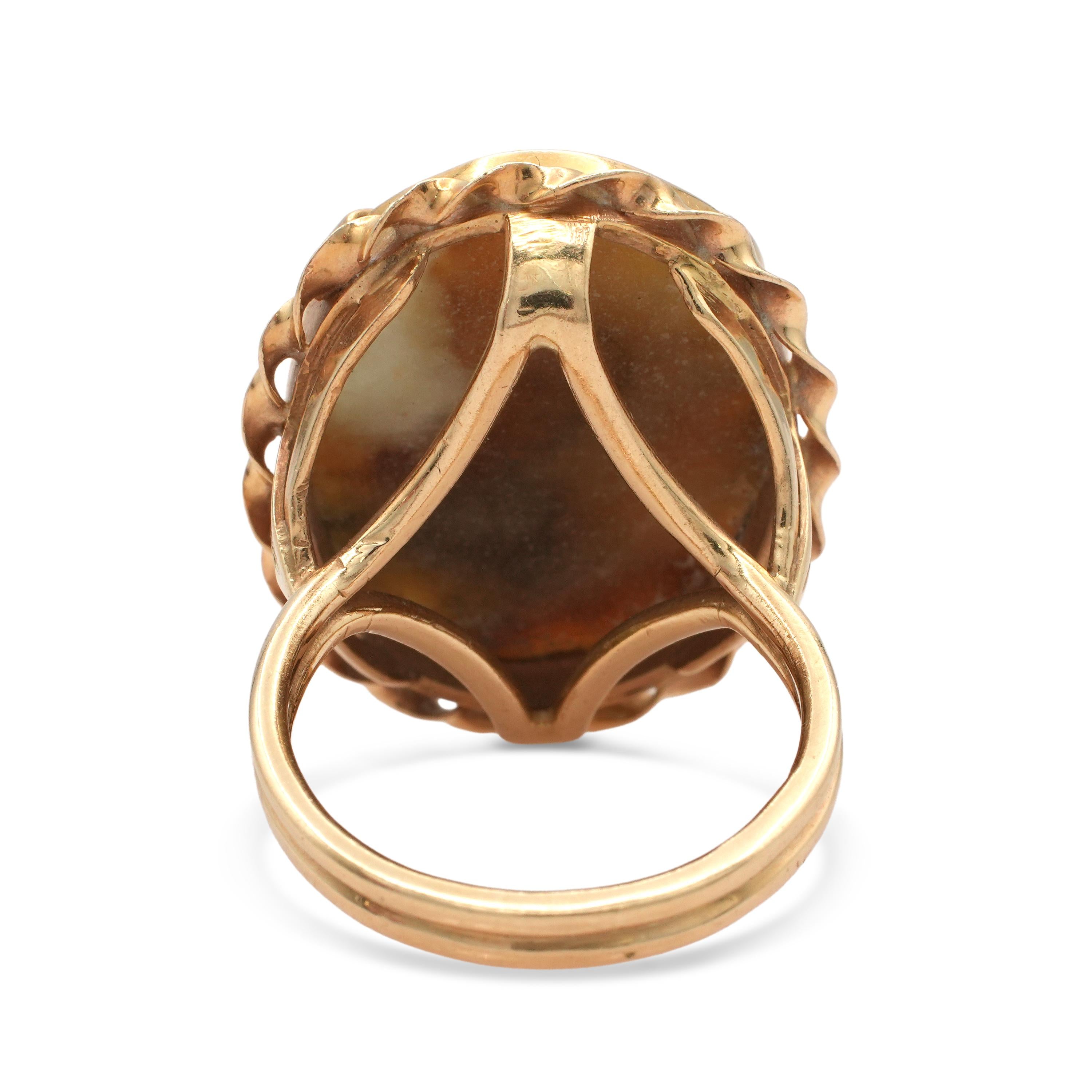 Vintage Ming’s 14K Gold Brown Jade Cabochon Ring