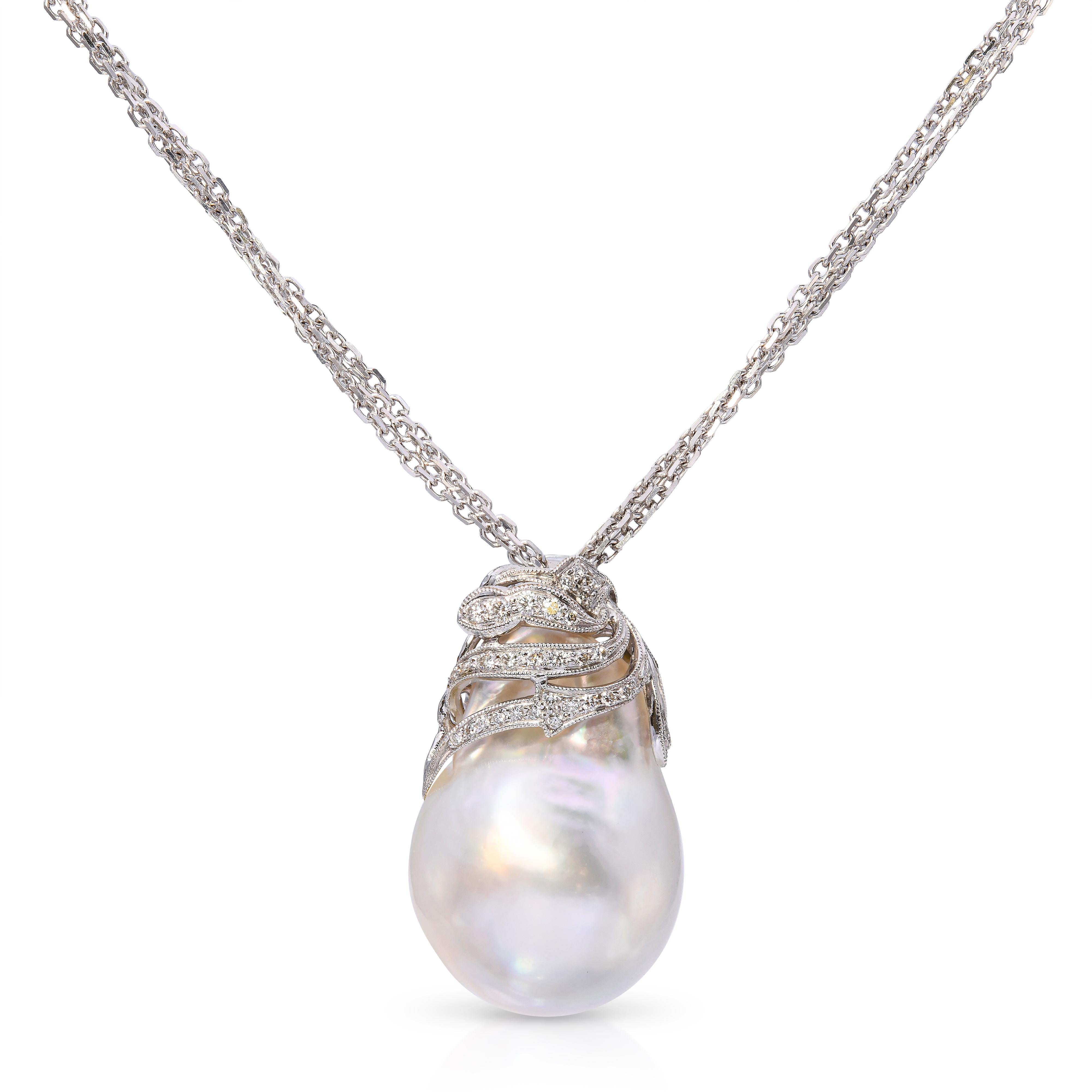 Vintage 18k White Gold Diamond and 17mm Baroque South Sea Pearl Pendant Necklace