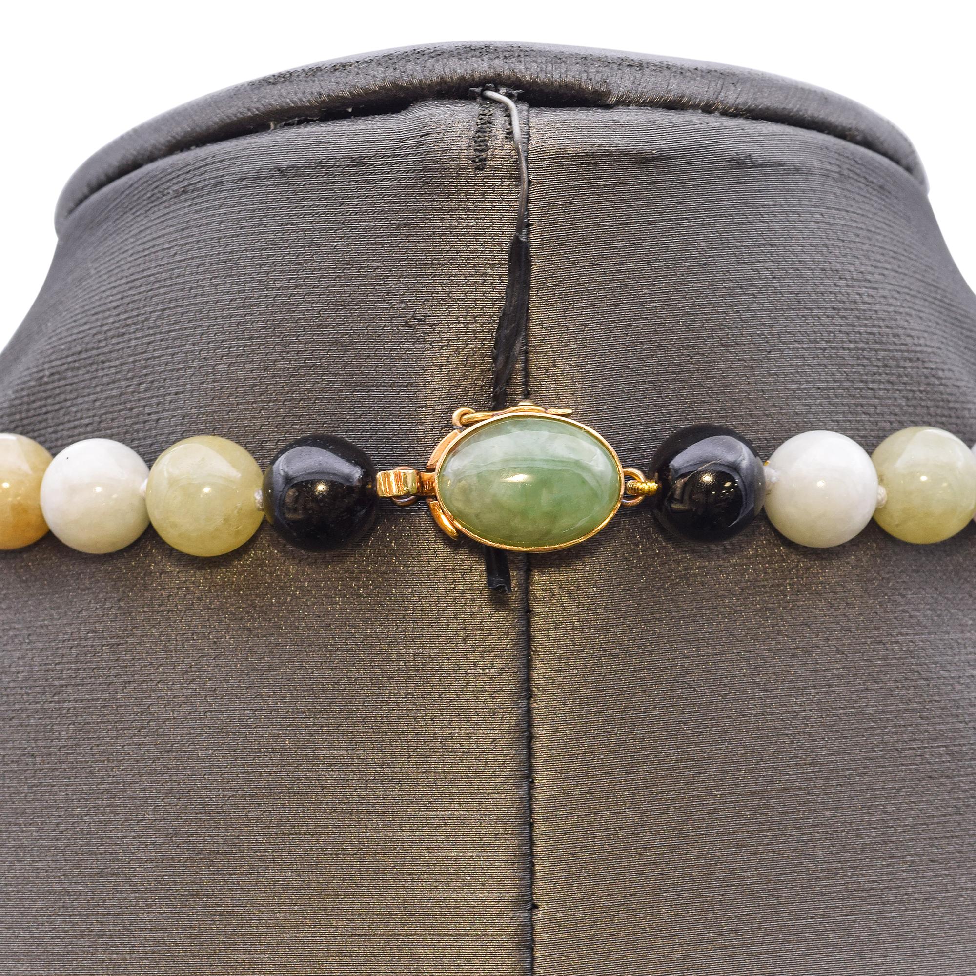 Vintage 14k Yellow Gold Jade Bead Strand Necklace