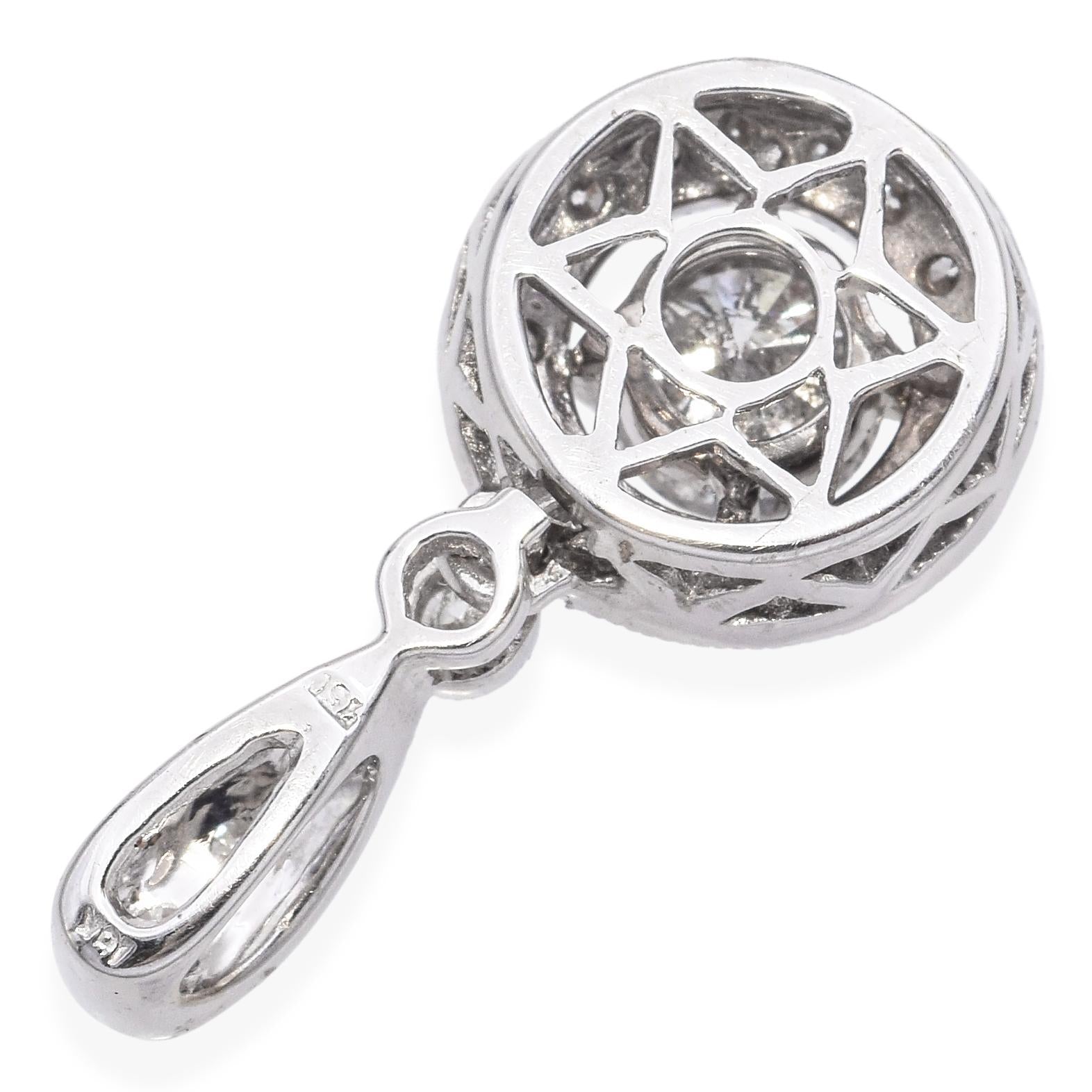 18k White Gold 0.91tcw Diamond Pendant