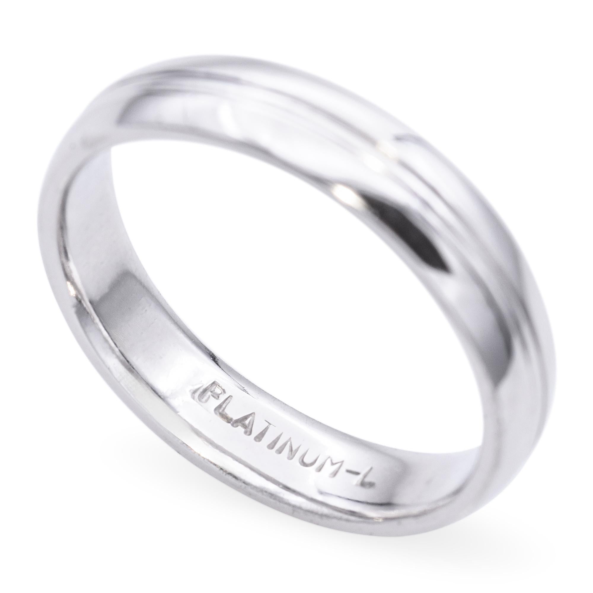 Platinum Half Round Edge Men's Wedding Band Ring