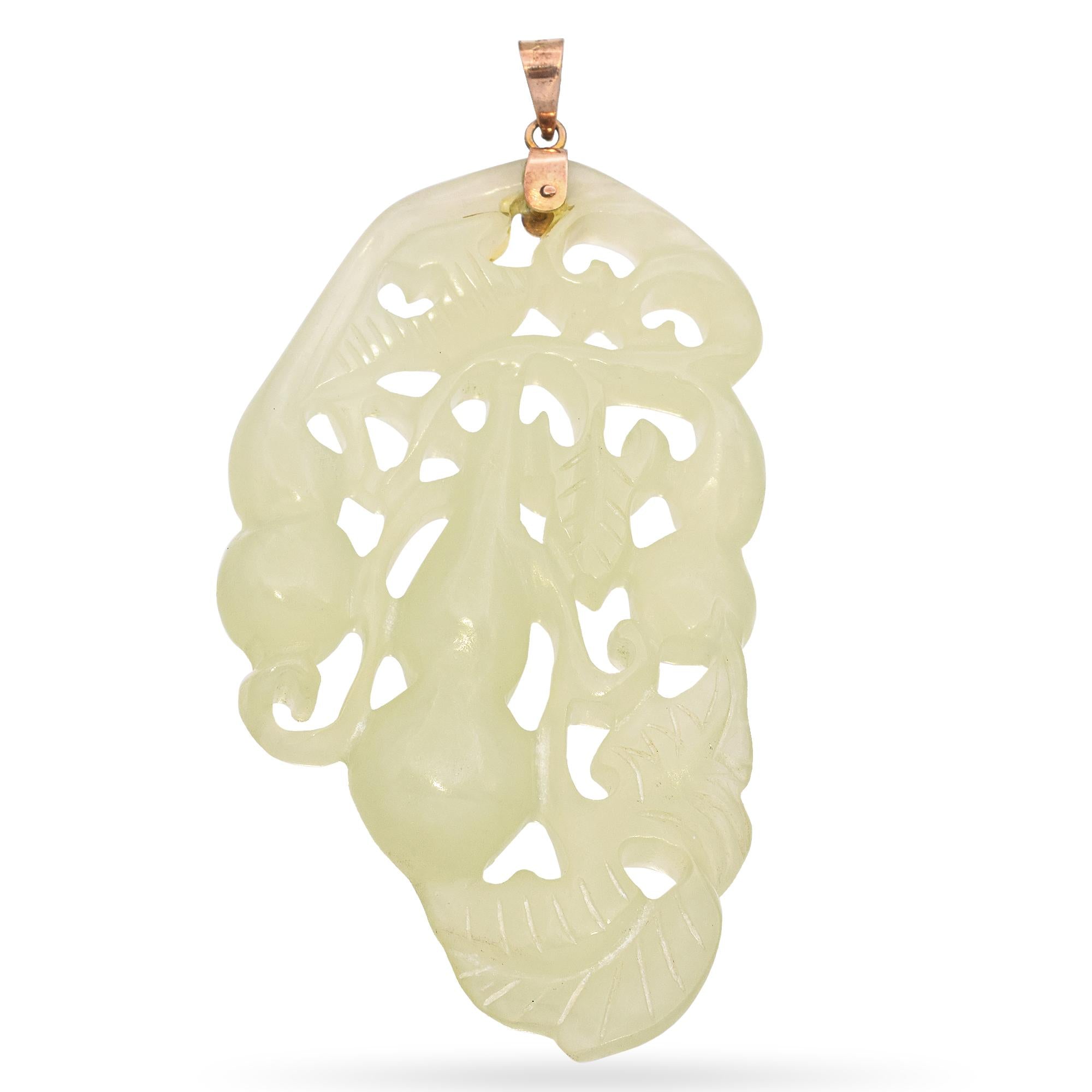 Antique 14k Yellow Gold Jade Gourd Pendant