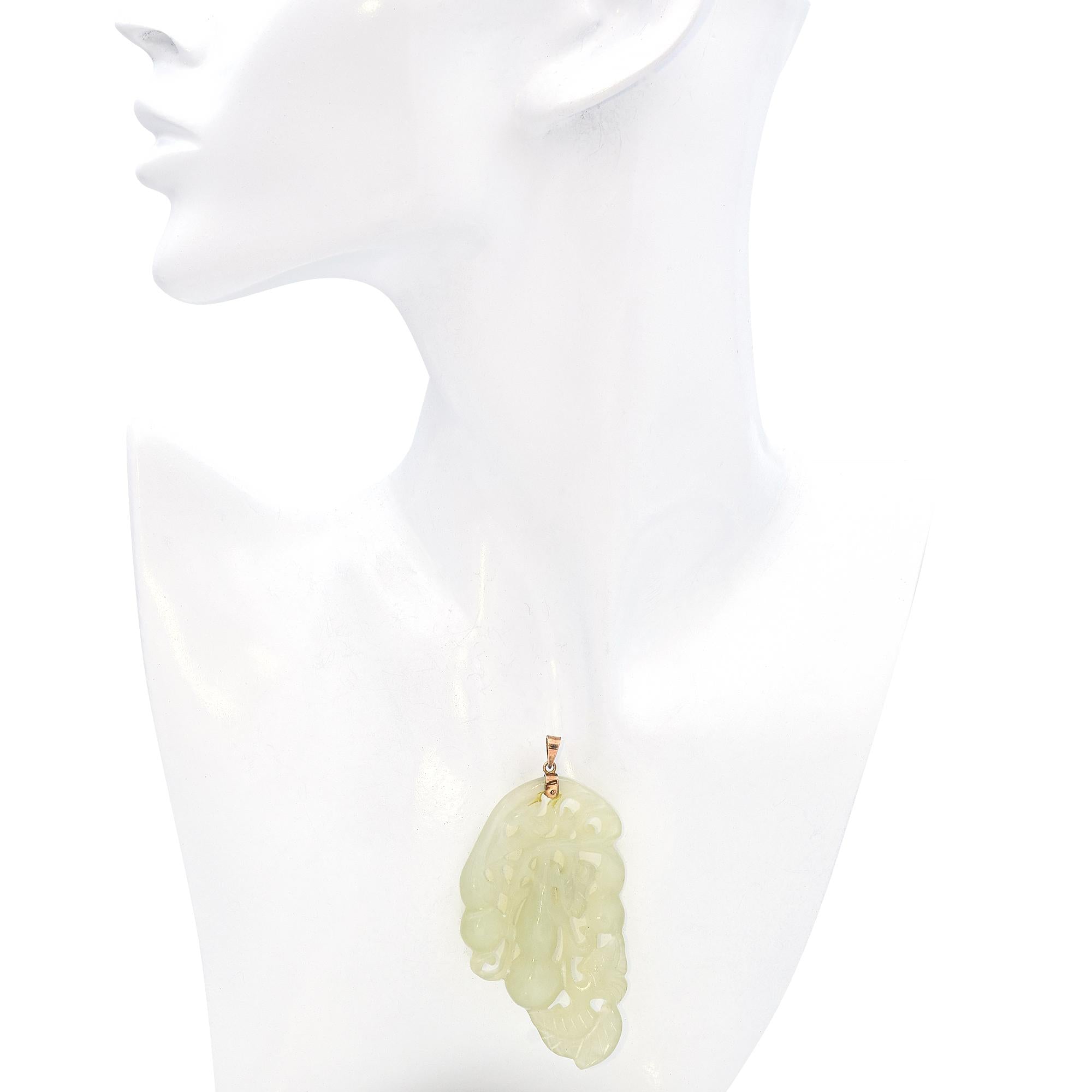 Antique 14k Yellow Gold Jade Gourd Pendant