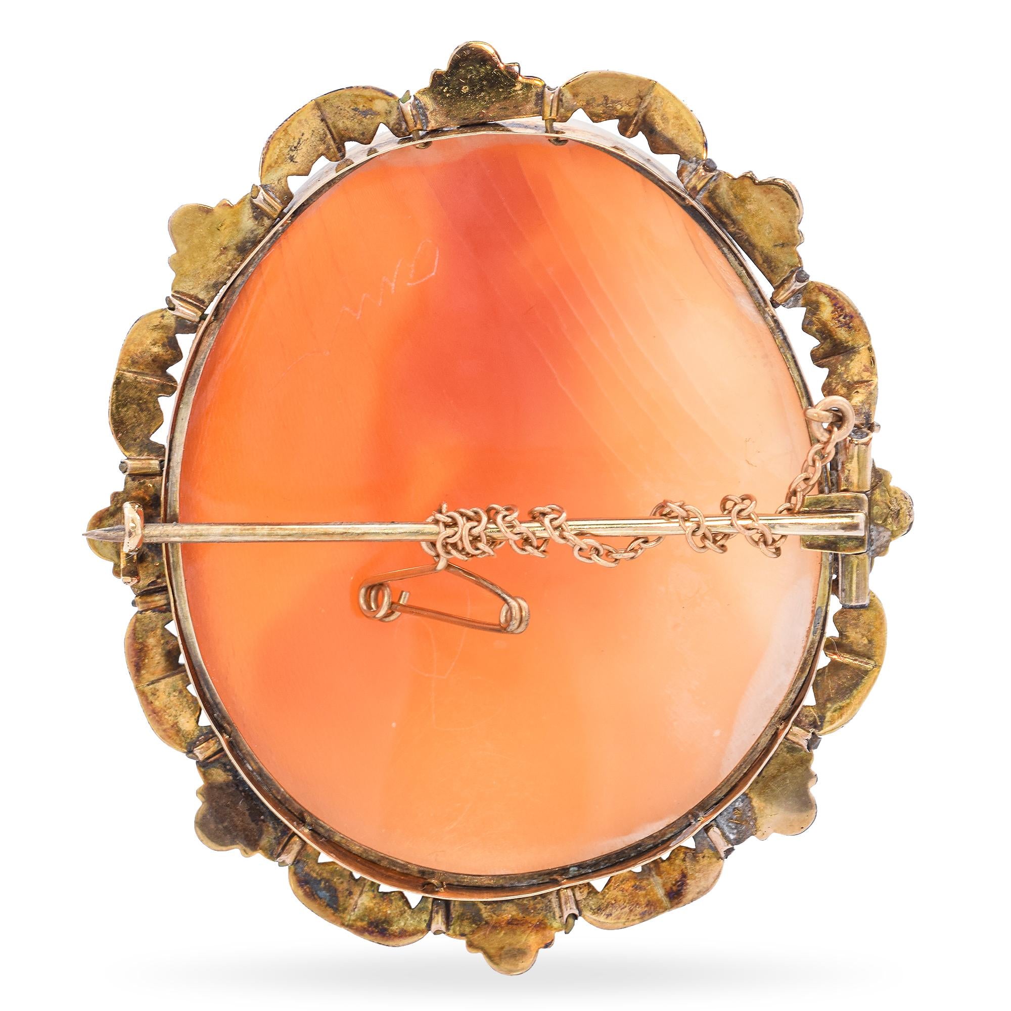 Antique 12k Yellow Gold Psyche Cameo Brooch