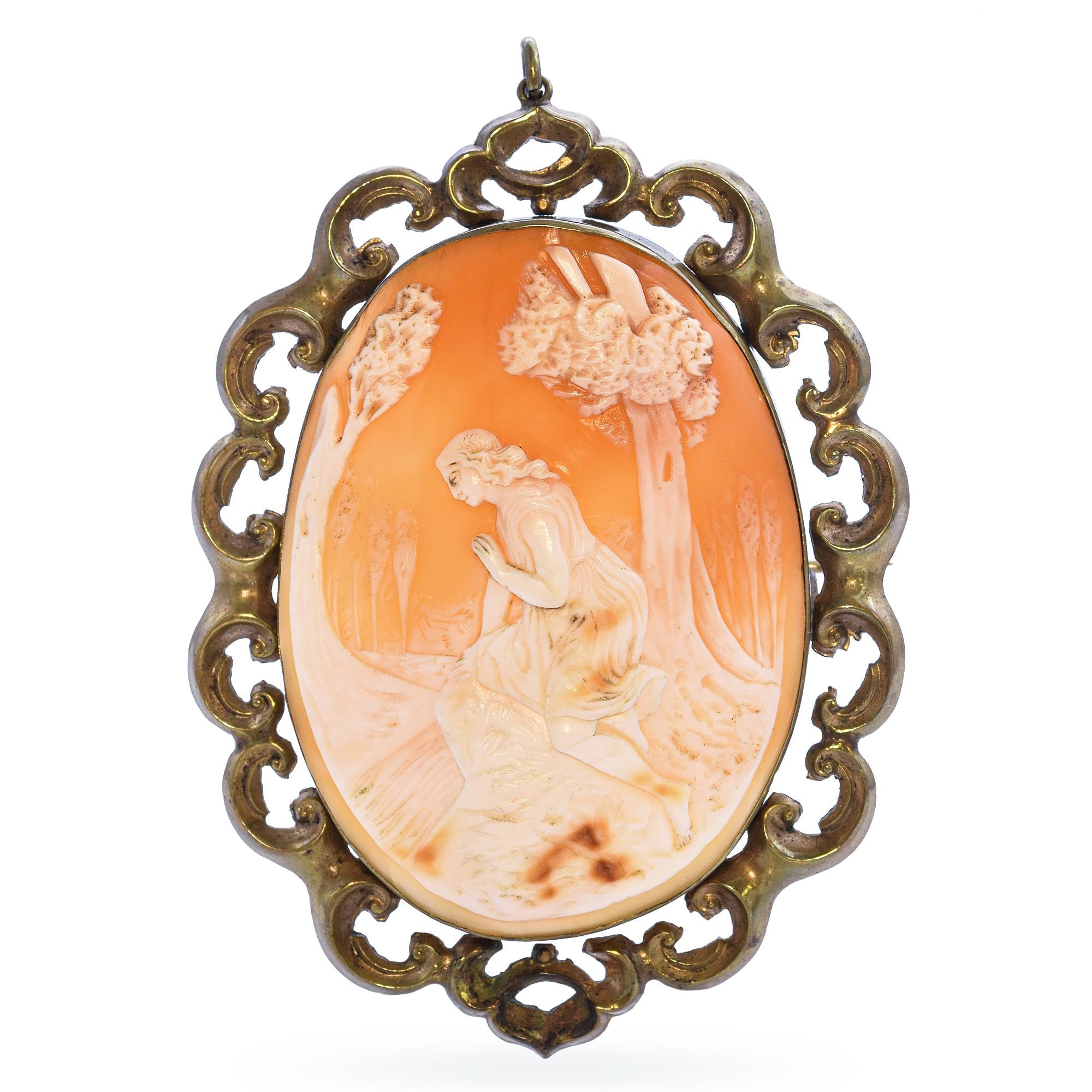 Antique "Narcissus Looking at Reflection" Cameo Brooch Pendant