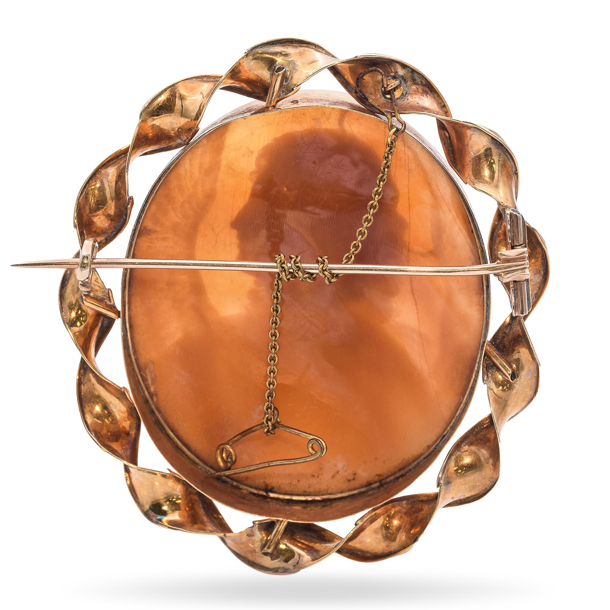 Antique 12k Yellow Gold "Archangel Gabriel" Cameo Brooch