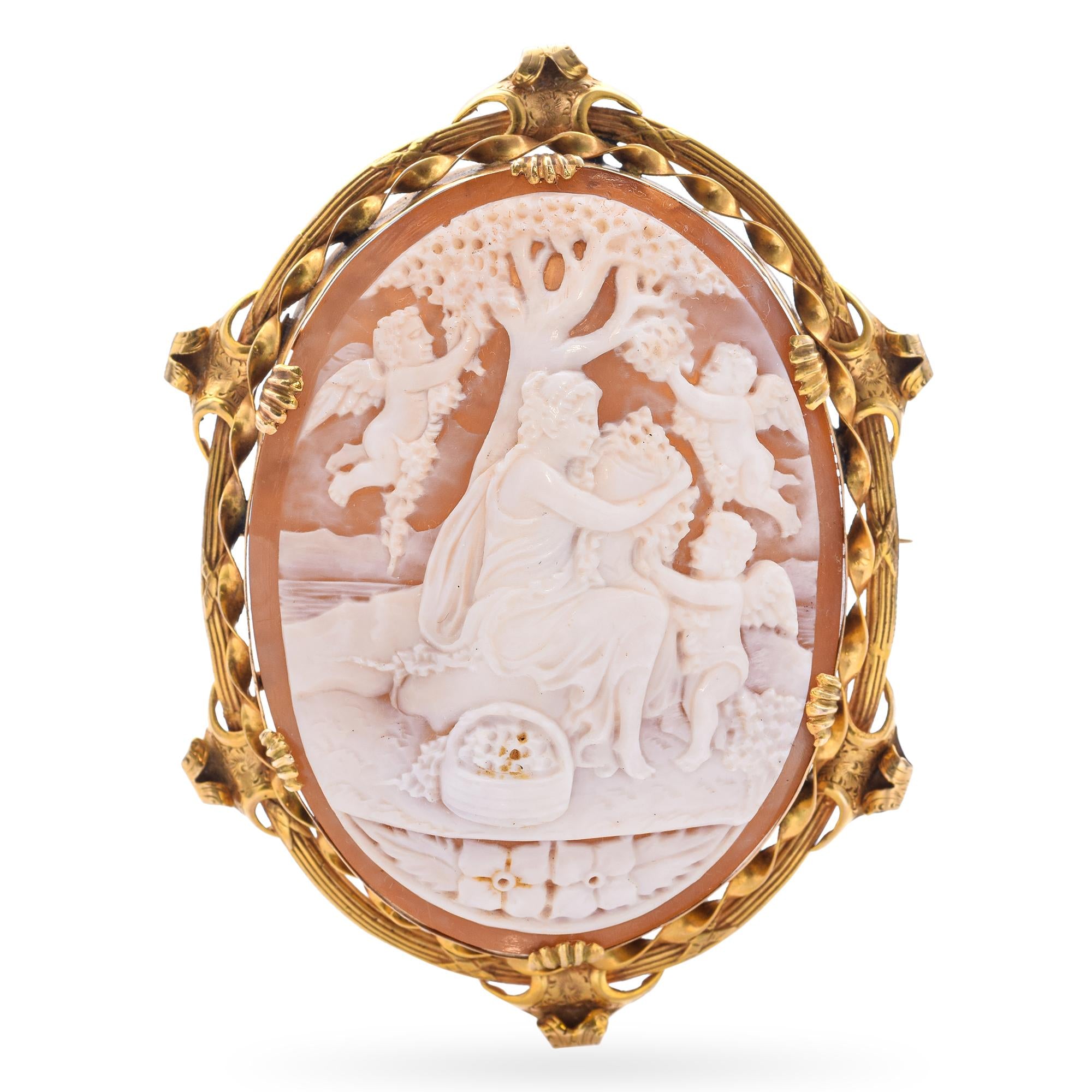 Antique 14k Yellow Gold "Venus with Cherubs" Cameo Brooch