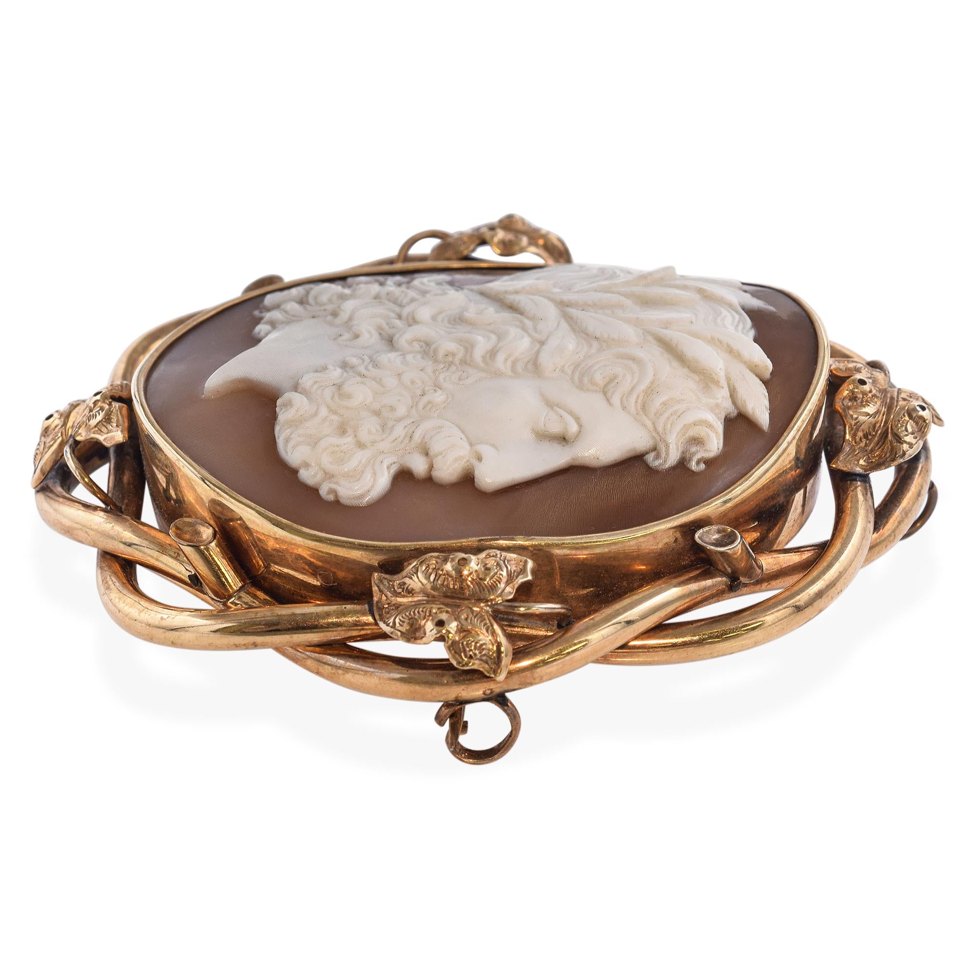 Antique Yellow Gold "Zeus" Cameo Brooch