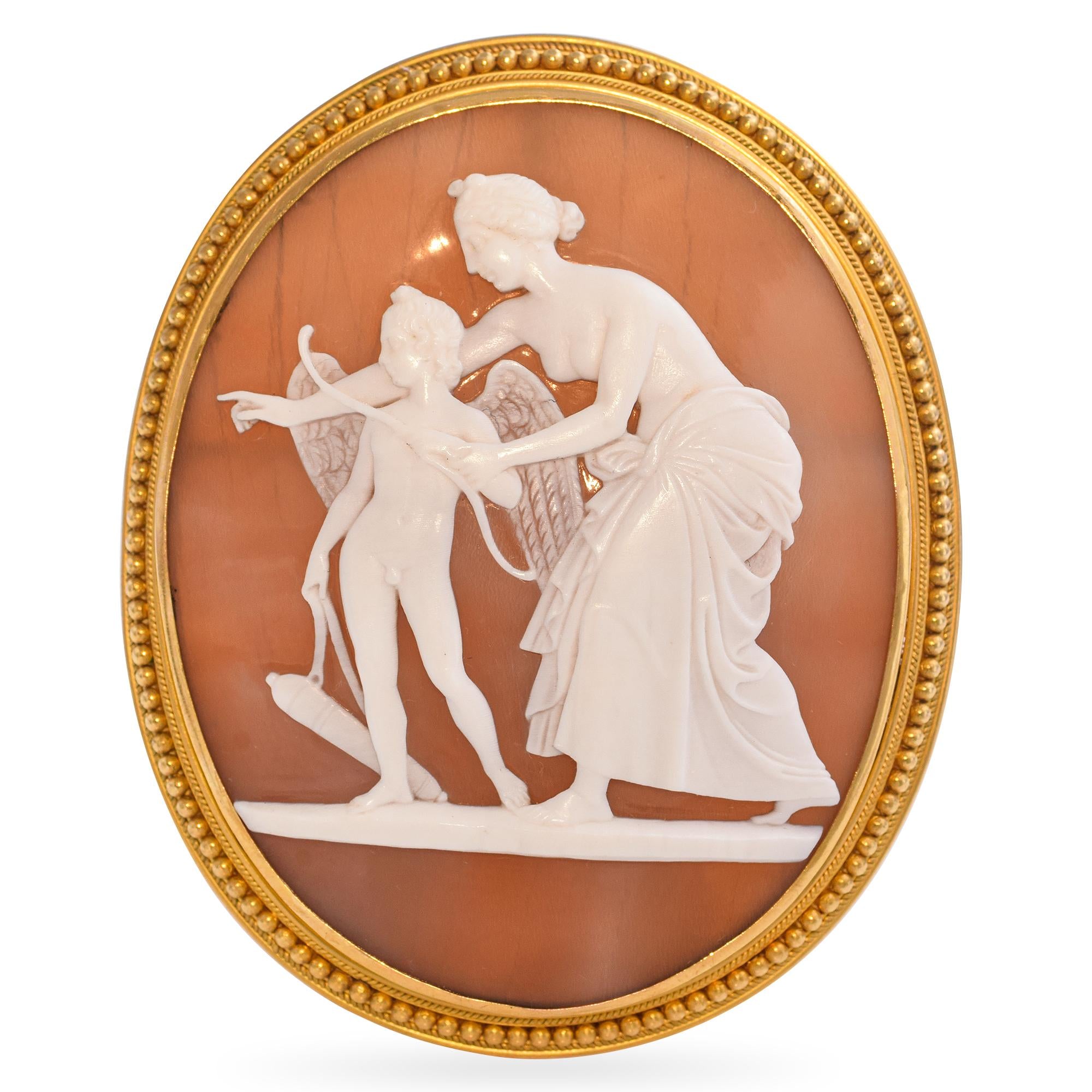Antique 20k Yellow Gold Cameo Shell "Aphrodite teaching her son Eros" Brooch