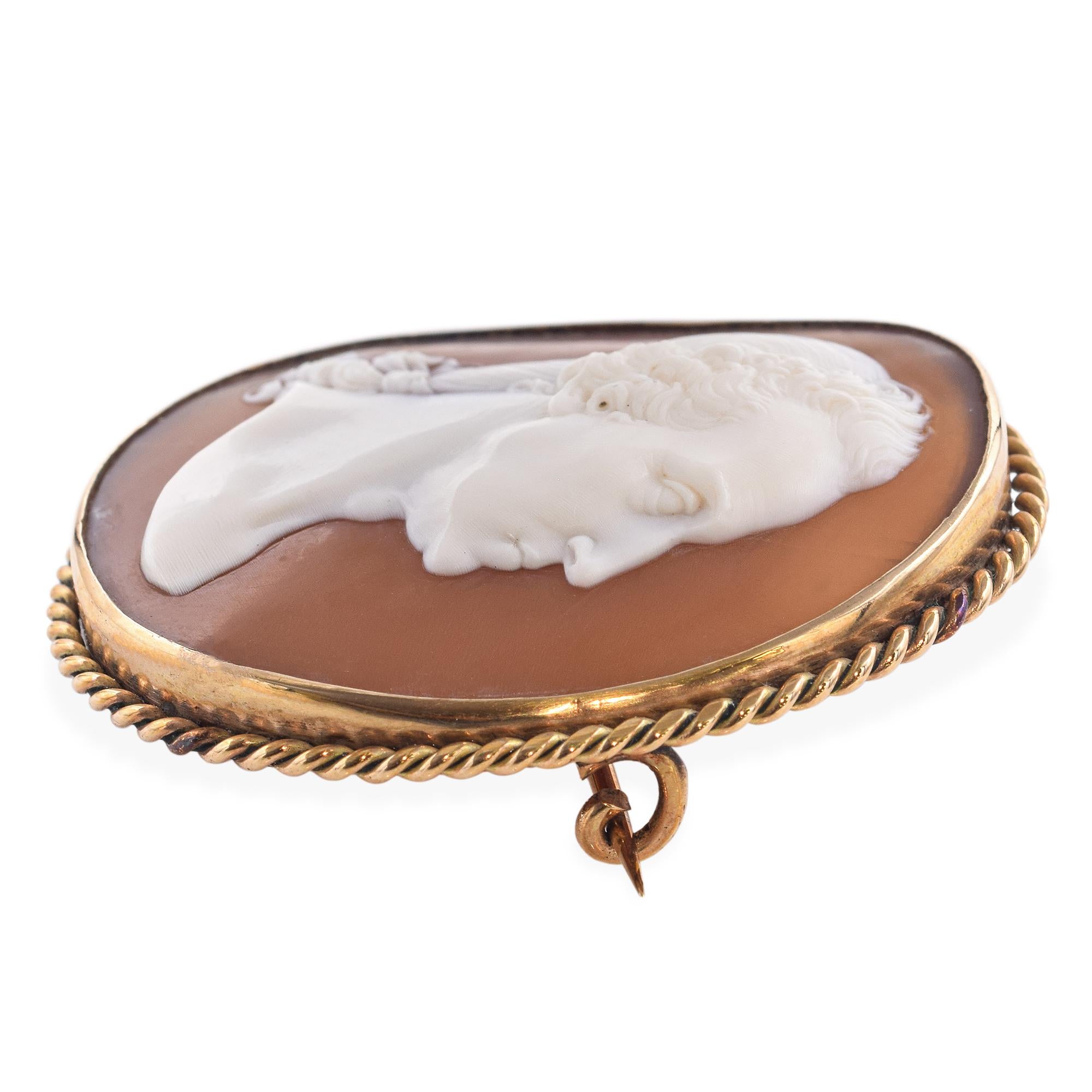 Antique Yellow Gold Shell Cameo "George Washington" Brooch