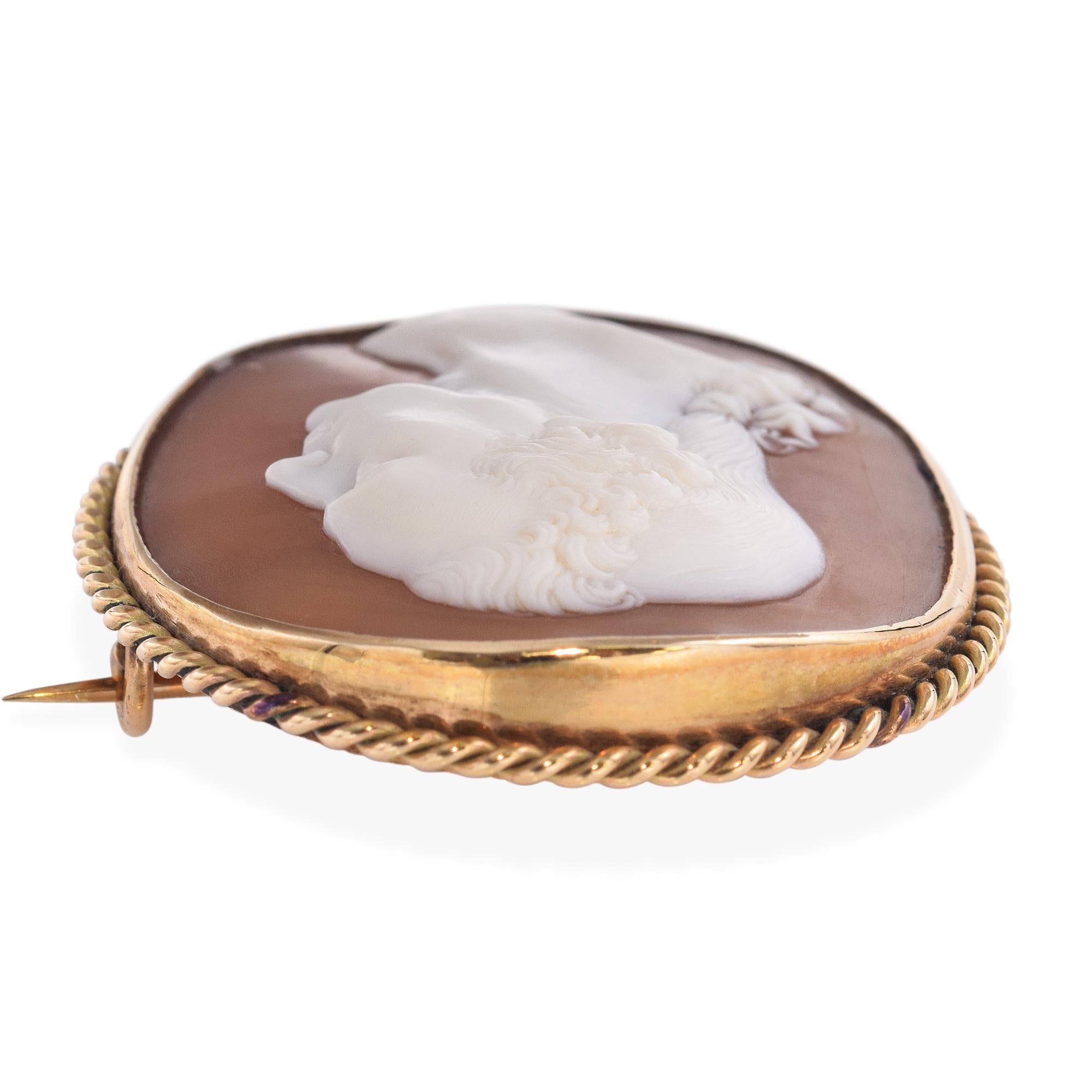 Antique Yellow Gold Shell Cameo "George Washington" Brooch