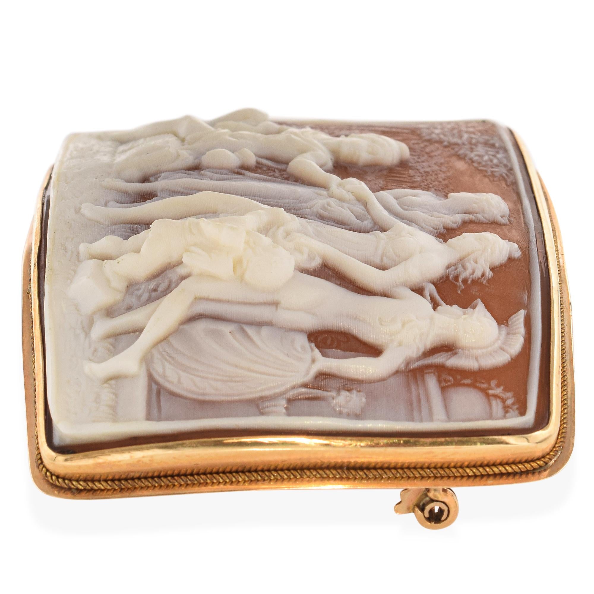 Vintage G Noto "Judgement of Paris (Picking Venus)" Yellow Gold Brooch