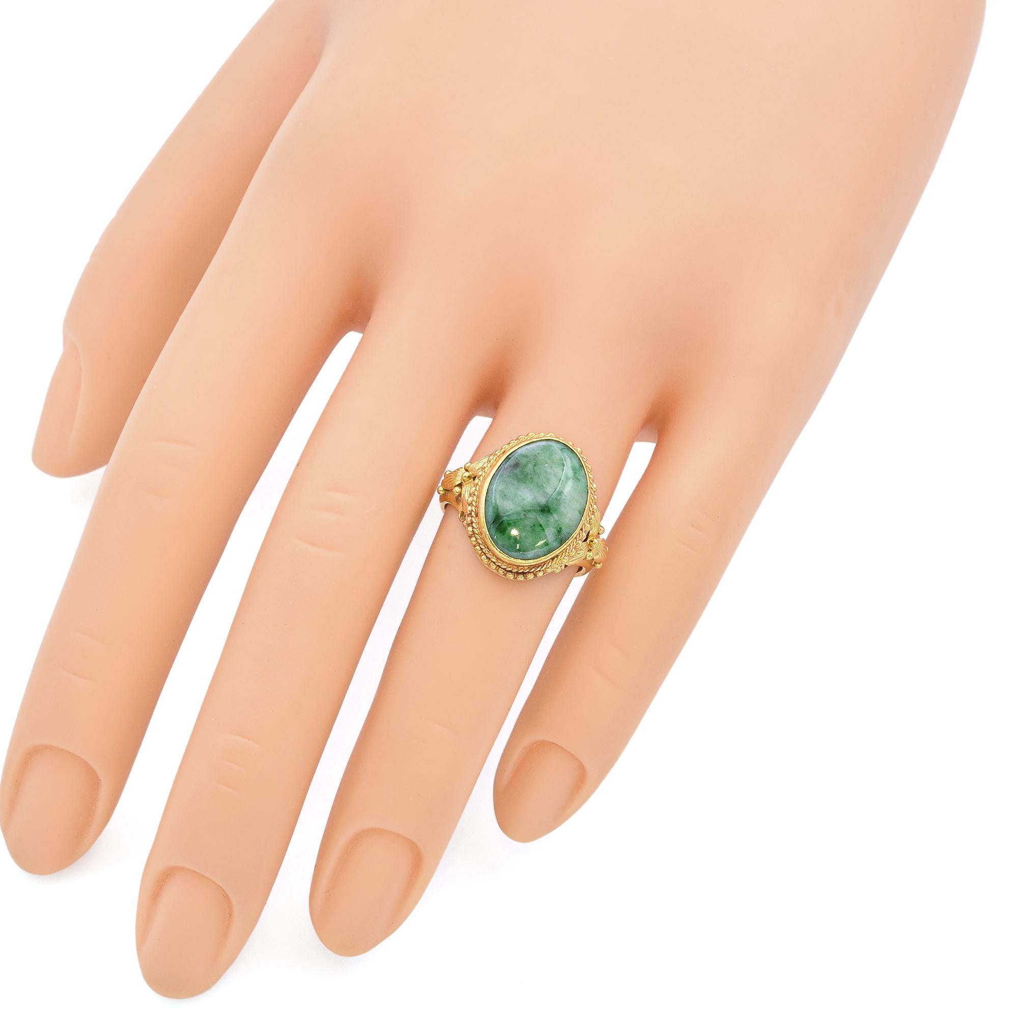 Antique 23k Yellow Gold Jadeite Cabochon Statement Ring