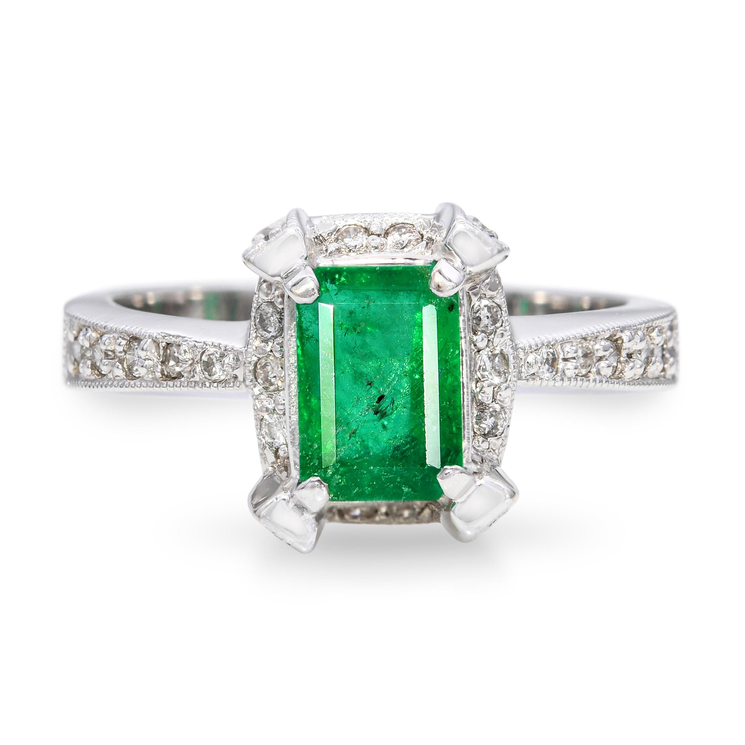 Vintage 18k White Gold Emerald and Diamond Ring