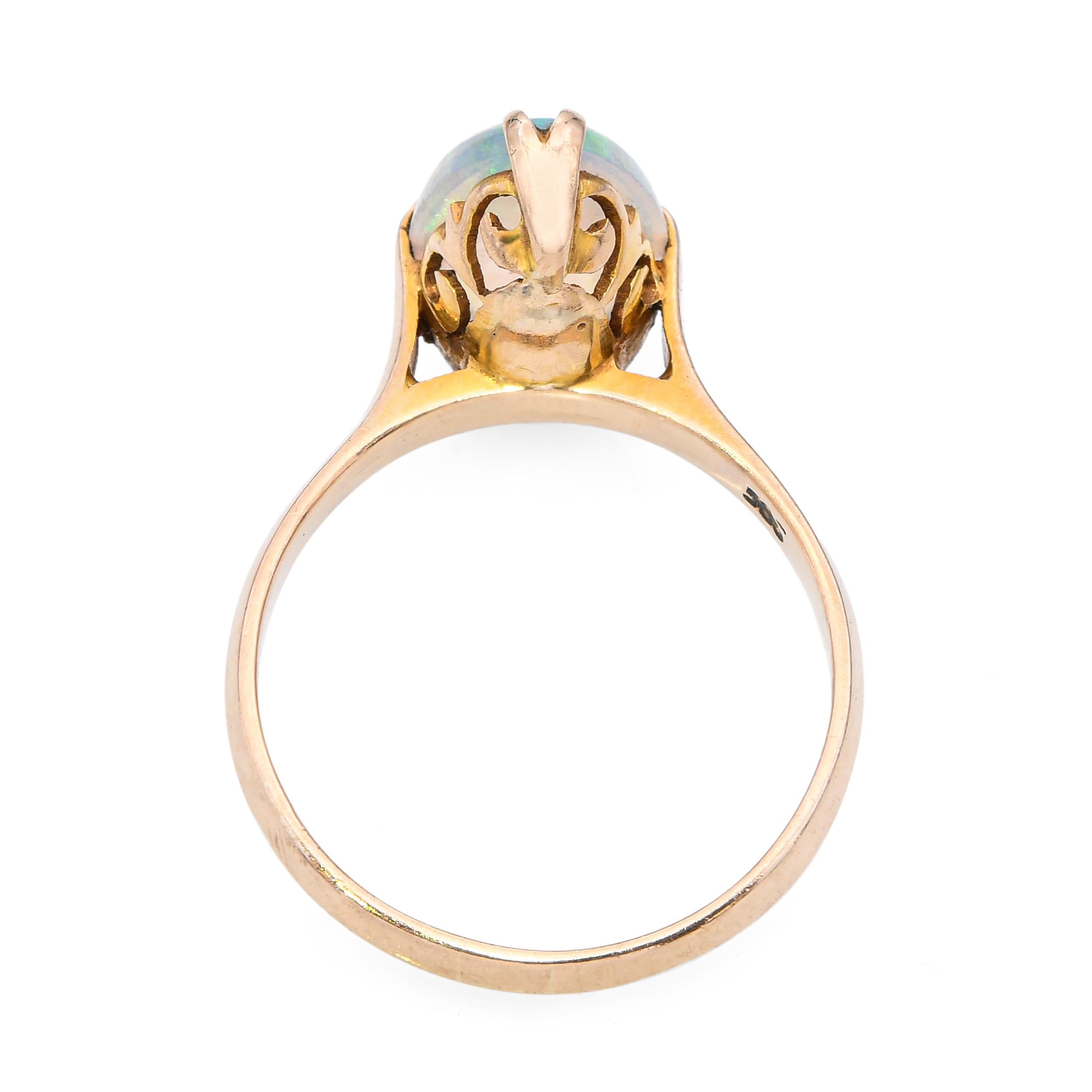 Vintage 14k Yellow Gold Crystal Opal Ring