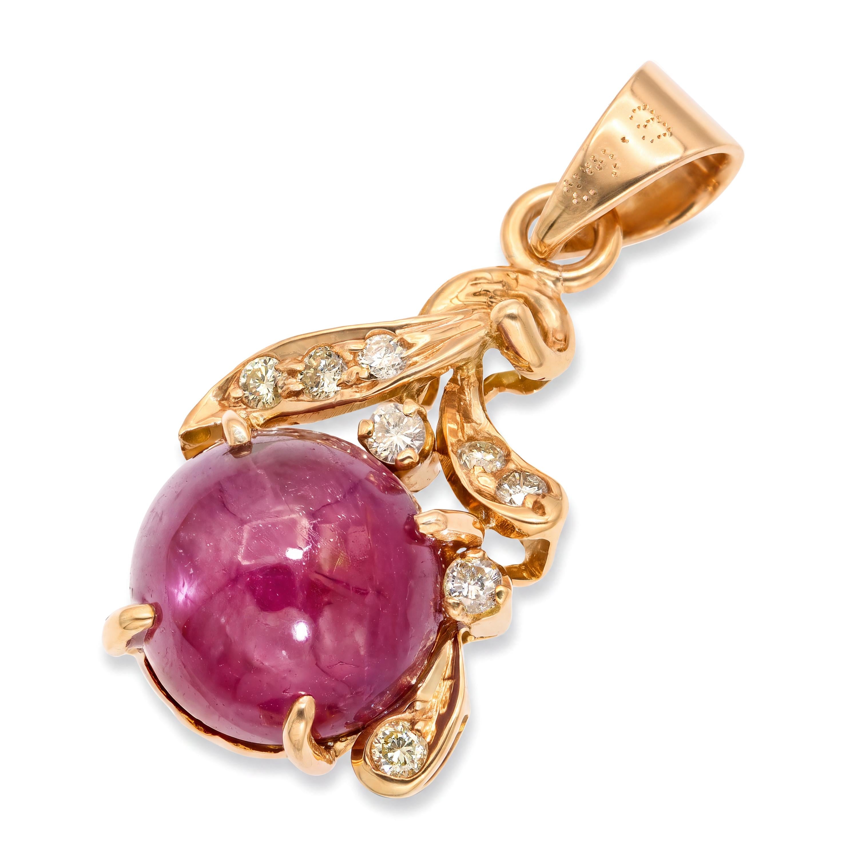 Vintage 18k Yellow Gold Star Ruby and Diamond Pendant