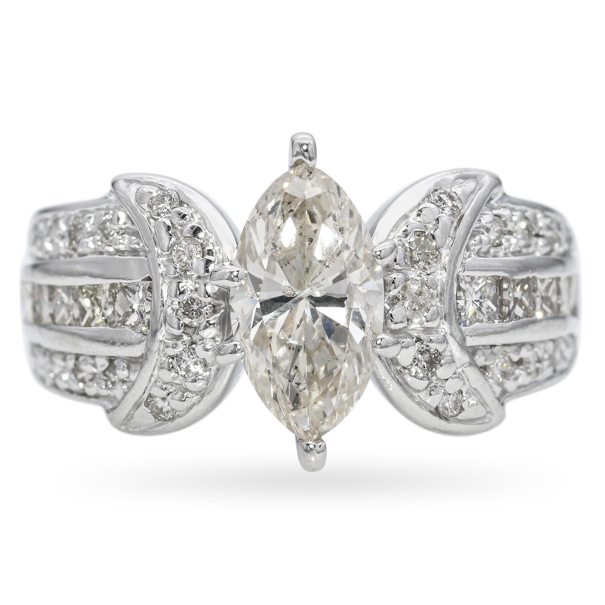 Vintage 18k White Gold 2.0tcw Marquise Diamond Ring